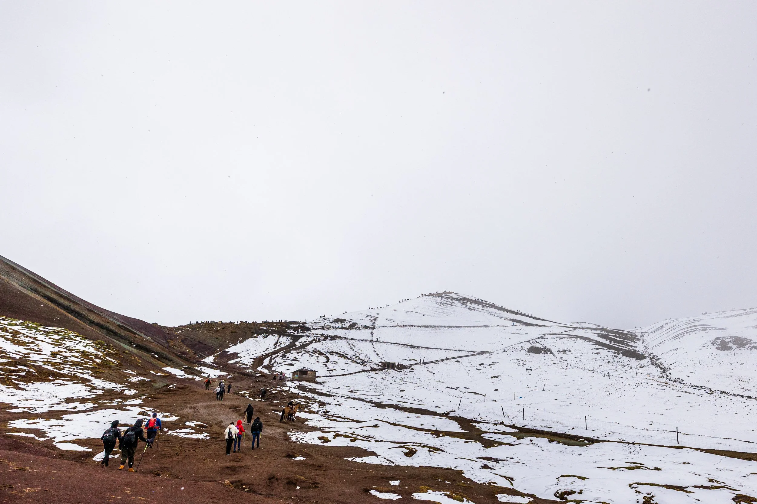 F19A2234_rainbow-mountain.jpg