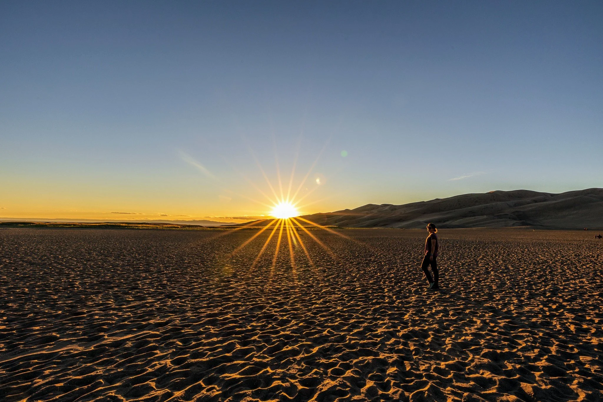 F19A9993_sunset-great-sand-dunes.jpg
