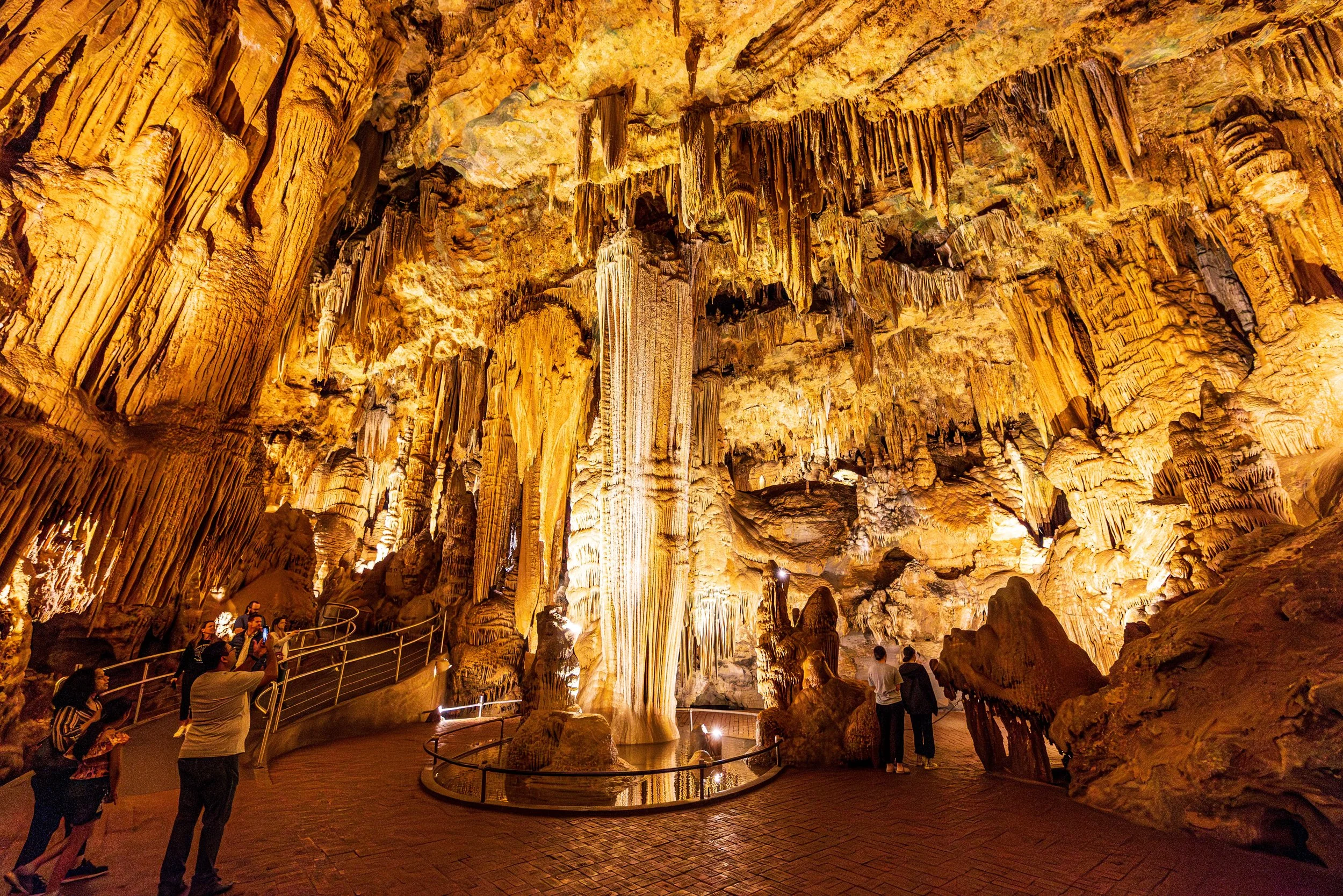F19A9729_luray-caverns.jpg