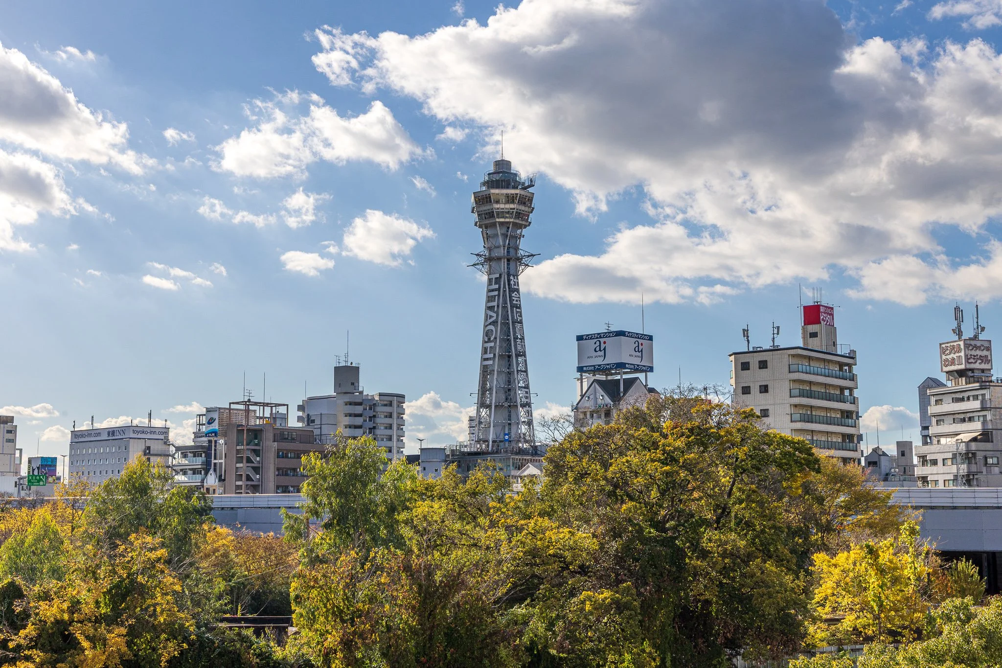 F19A5531_ shinsekai.jpg