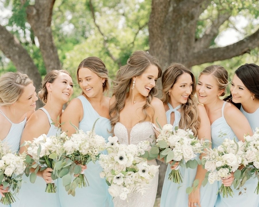 Surrounded by love and laughter 🤍✨ 

Hair by LUX artist - @beautyxcaitlynholmes
Makeup by LUX artist - @glambygabipray
Venue - @highpointeestate
Photographer - @sarahtribettphoto
Videography - @westberryfilmco
Planner -  @karla_mcneill_events
Cateri