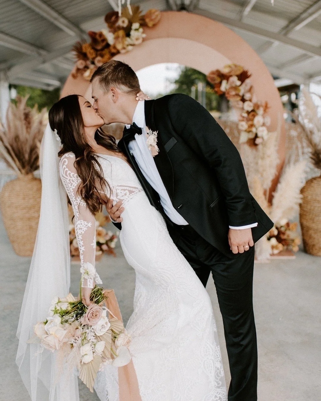 Worth the wait 🤍

LUX bride - @katiestjohn
Hair by LUX artist -  @beautyxcaitlynholmes
Photographer - @peytonrbyford
Videographer - @northmarkfilms
Venue - @maesridge
Floral - @goodseedfloral
Dress - @lovelybride