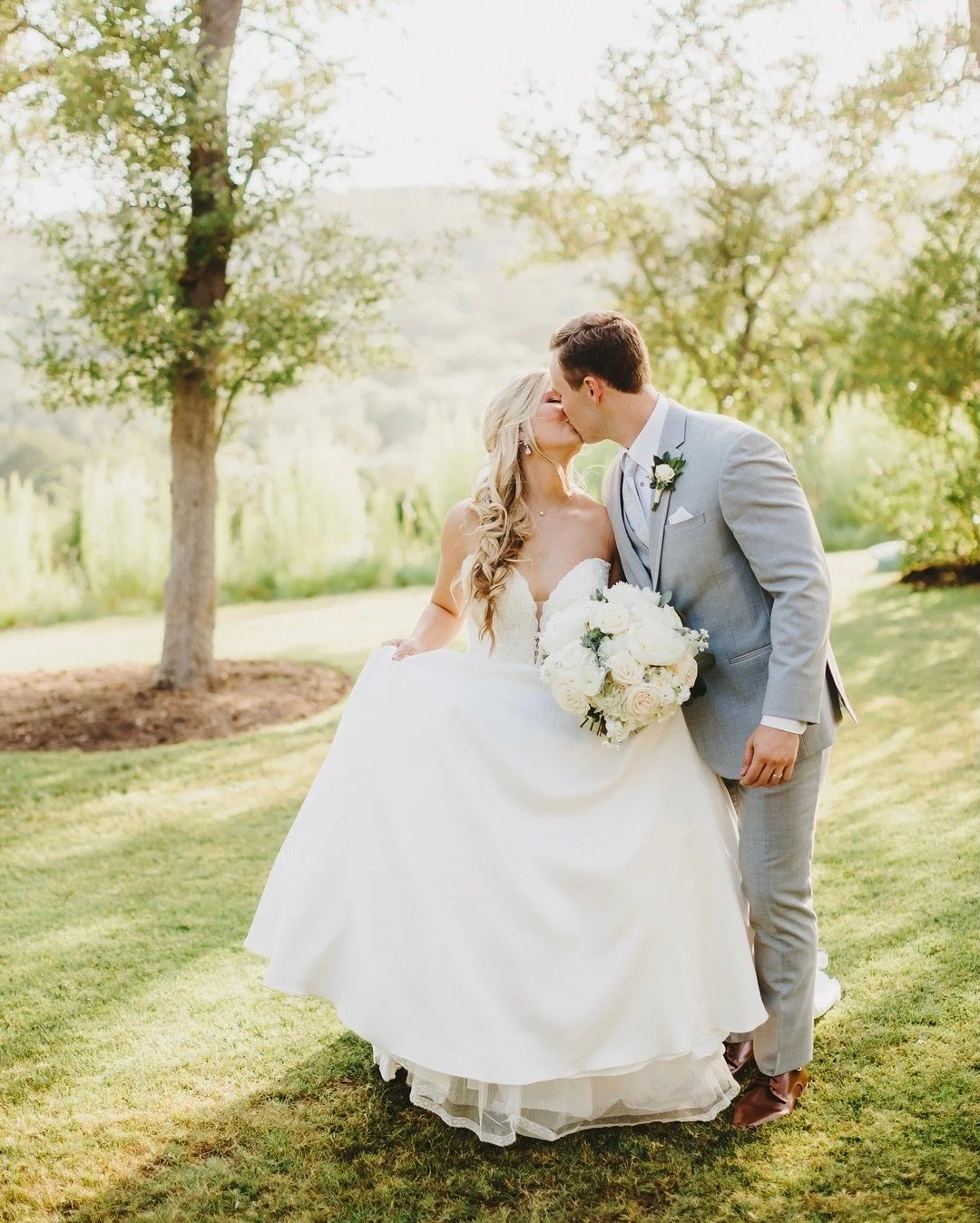 Just married 💍

Hair by LUX artist - @hairandmakeup_smh
Makeup by LUX artist - @andreacolliermakeup
Venue - @canyonwoodridge
Photographer - @twopairphoto