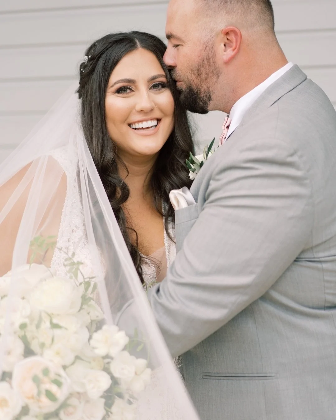 The post &lsquo;I Do&rsquo; glow hits different ✨

Hair by LUX artist - @beautyxcaitlynholmes
Bride - @katishawn @thesocialreco
Photographer - @paigevaughnphoto
Planner - @simplyxoevents
Venue - @springdalestation
Floral - @kitscheventstyling
Balloon