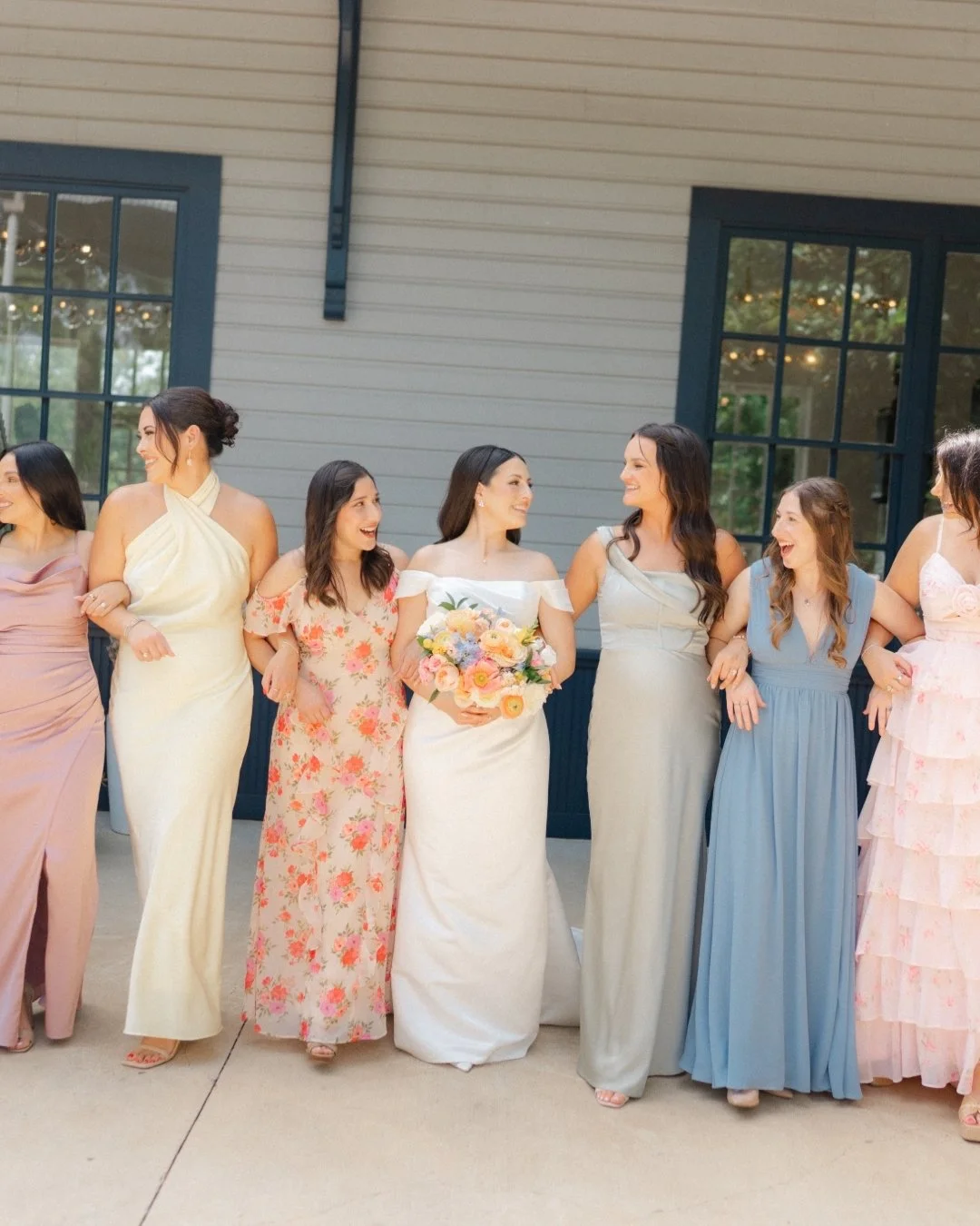 The prettiest wedding party 💗

Hair by LUX artist - @canvasv
Makeup by LUX artist - @themuamelissamae
Venue - @springdalestation
Planner -  @myluminaevents
Photographer - @simonanthonyphoto
Floral - @heypoppylayne