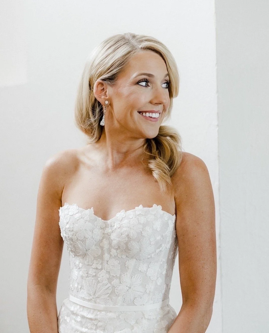 From soft glam to married 🤍

Hair by LUX artist - @tanya_beautyandbridal
Makeup by LUX artist - @lorengoldmanmua
Venue - @hsbresort
Planner -  @verveeventplanning
Photographer - @kellyhornberger_photo