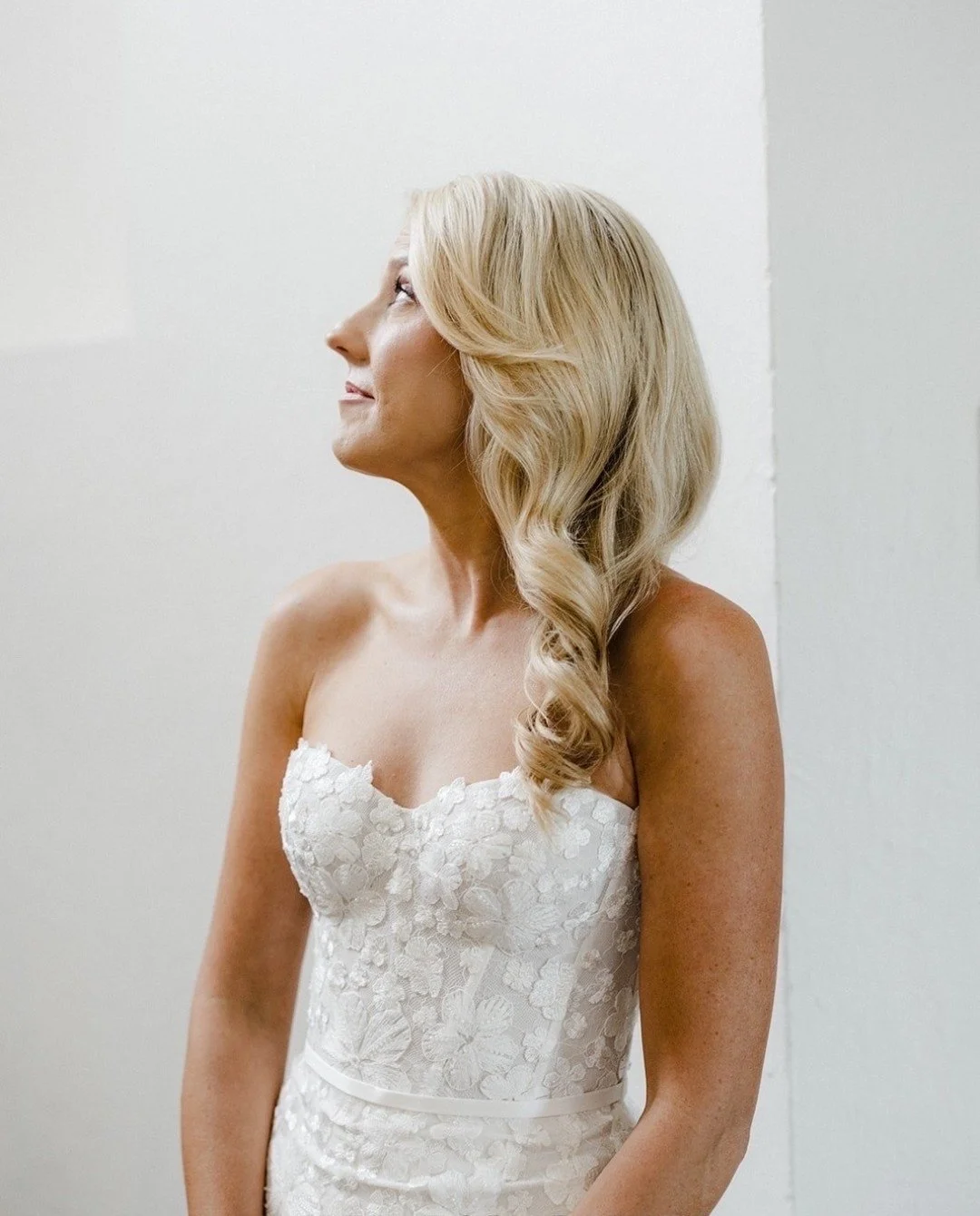 From soft glam to married 🤍

Hair by LUX artist - @tanya_beautyandbridal
Makeup by LUX artist - @lorengoldmanmua
Venue - @hsbresort
Planner -  @verveeventplanning
Photographer - @kellyhornberger_photo