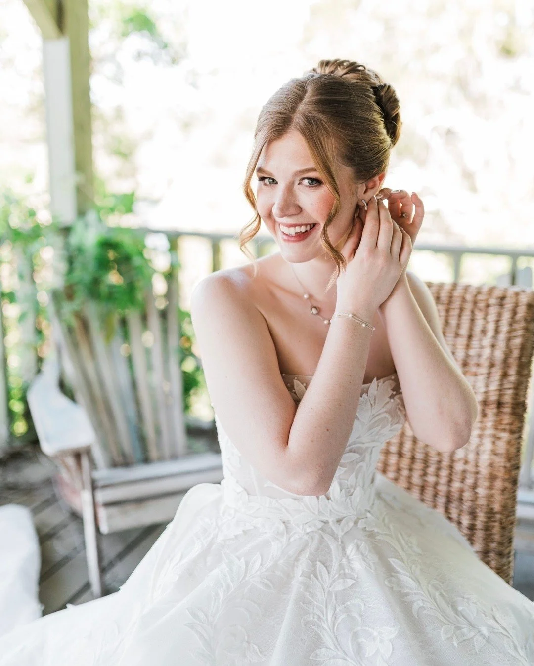 Timeless beauty 🤍

Hair by LUX artist - @tanya_beautyandbridal
Makeup by LUX artist - @slaybysaramua
Venue - @texasretreat
Planner - @3ofcupsevents
Photographer -  @carhartphotography
Videographer - @alexadkinscreative
Florist - @exquisitepetals
DJ 