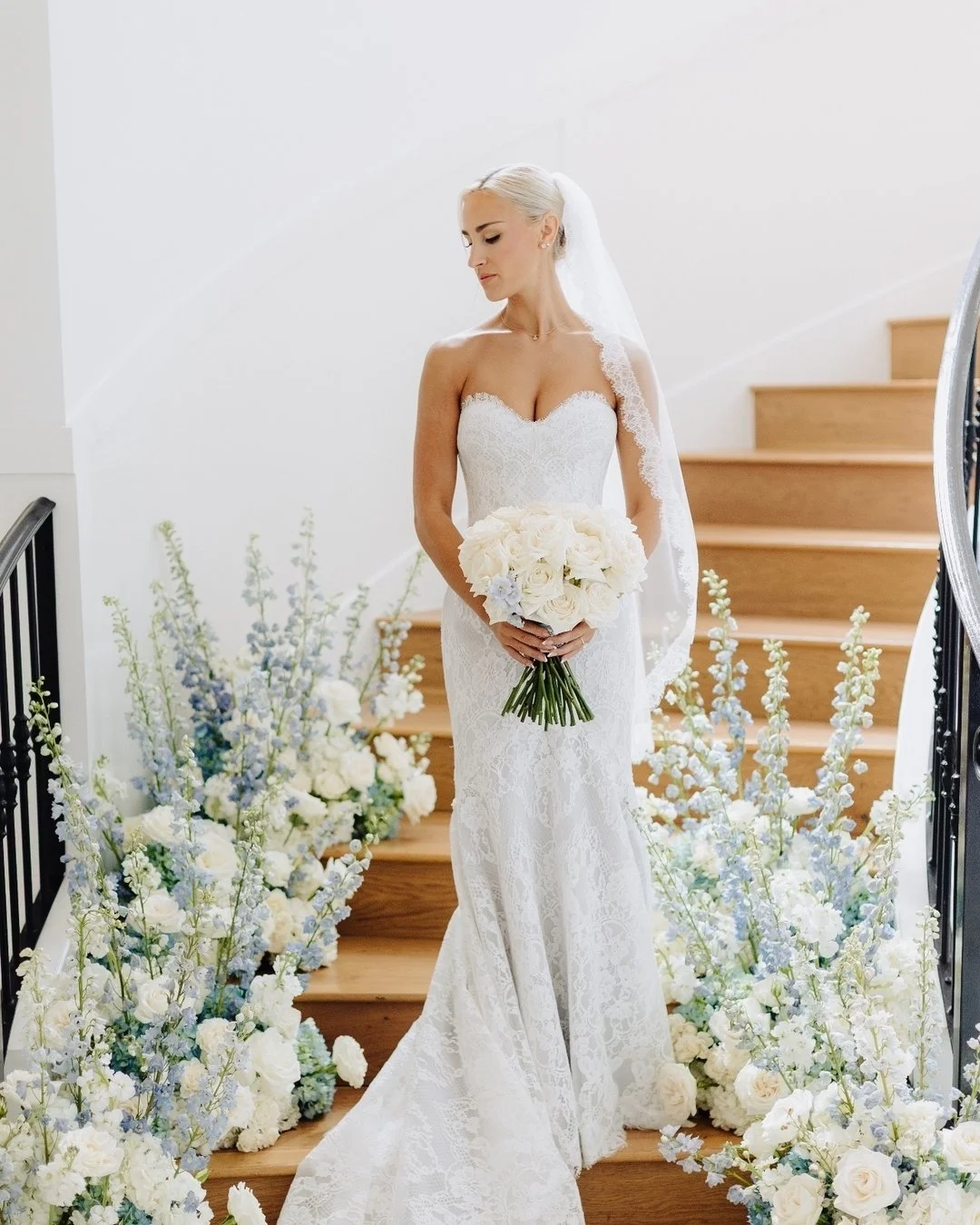 From the favorites ✨

Hair by LUX artist - @tanya_beautyandbridal
Makeup by LUX artist - @dolledbyv
Venue - @thepreserveatcanyonlake
Planner -  @atlastentertainmentandevents
Photographer - @photohousefilms
Floral - @blume_haus_events