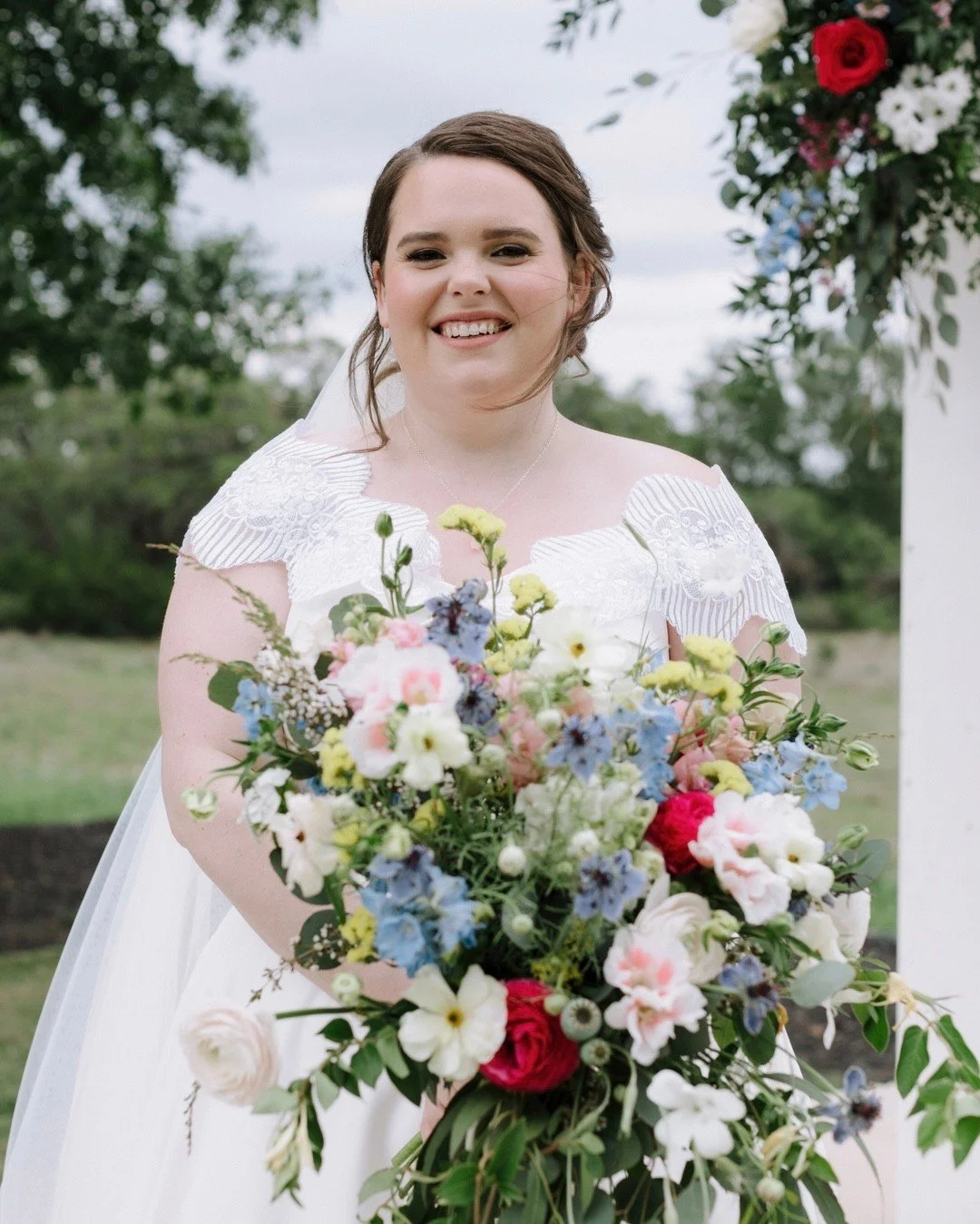 Officially off the market 💍

Hair by LUX artist - @liveloveandglam
Makeup by LUX artist - @dolledbyv
Venue - @prospecthousetx
Planner - @vintageandlace
Photographer - @samhughphoto