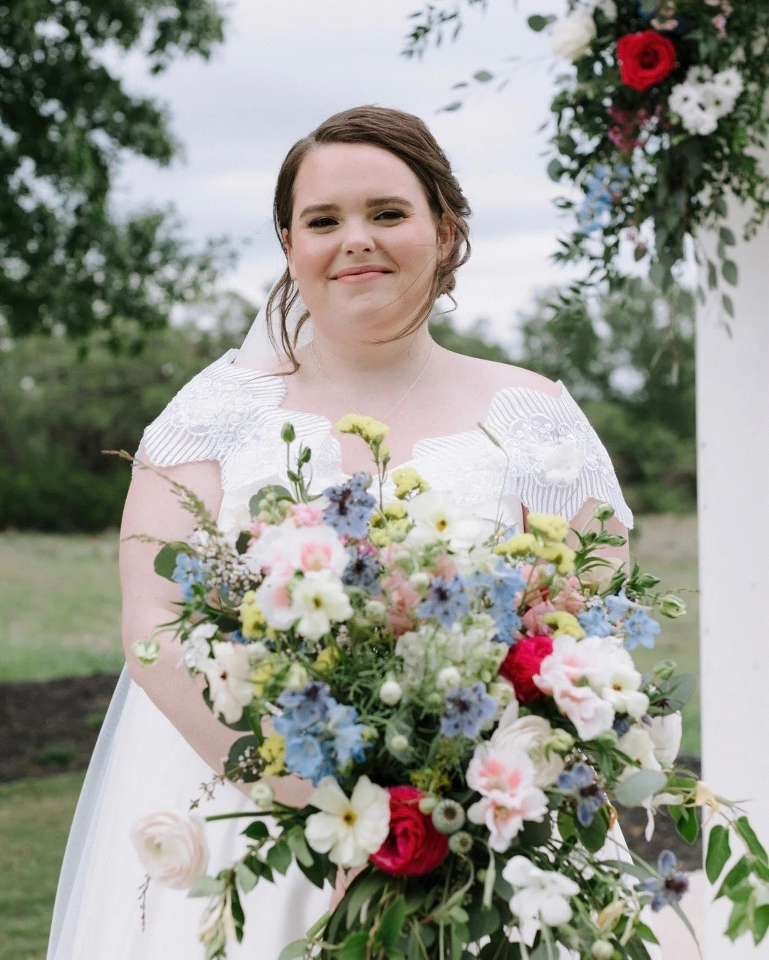 Officially off the market 💍

Hair by LUX artist - @liveloveandglam
Makeup by LUX artist - @dolledbyv
Venue - @prospecthousetx
Planner - @vintageandlace
Photographer - @samhughphoto