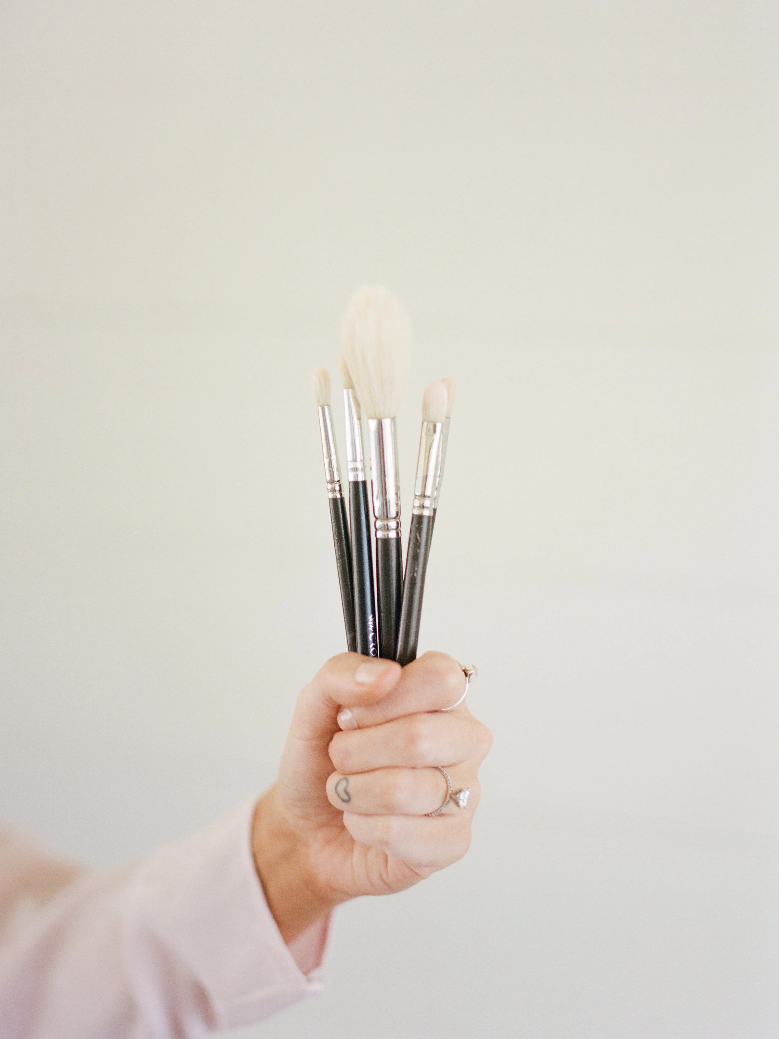Wedding Hair &amp; Makeup Timeline Averages in Texas
