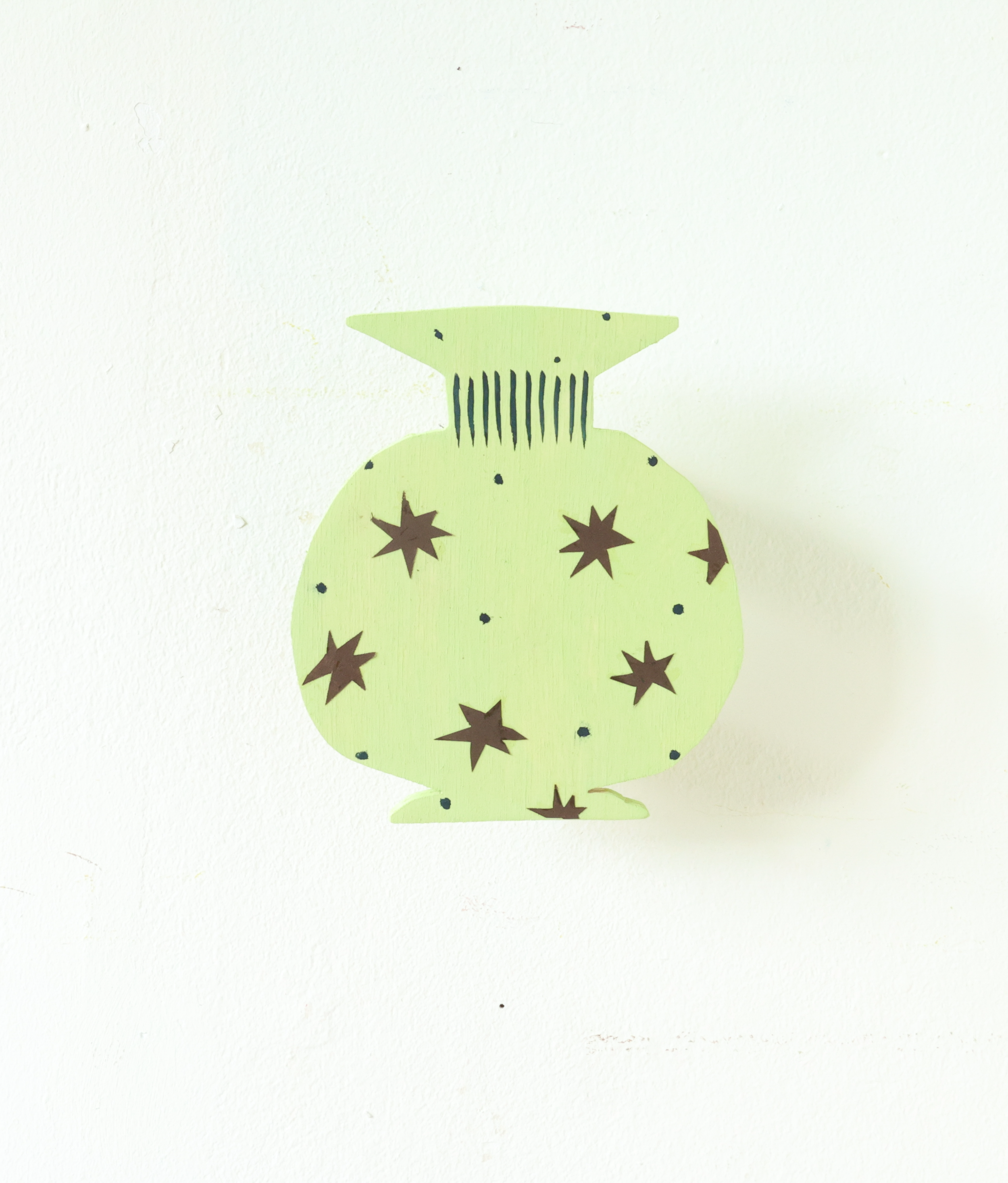 pistachio vase (1 of 4).png