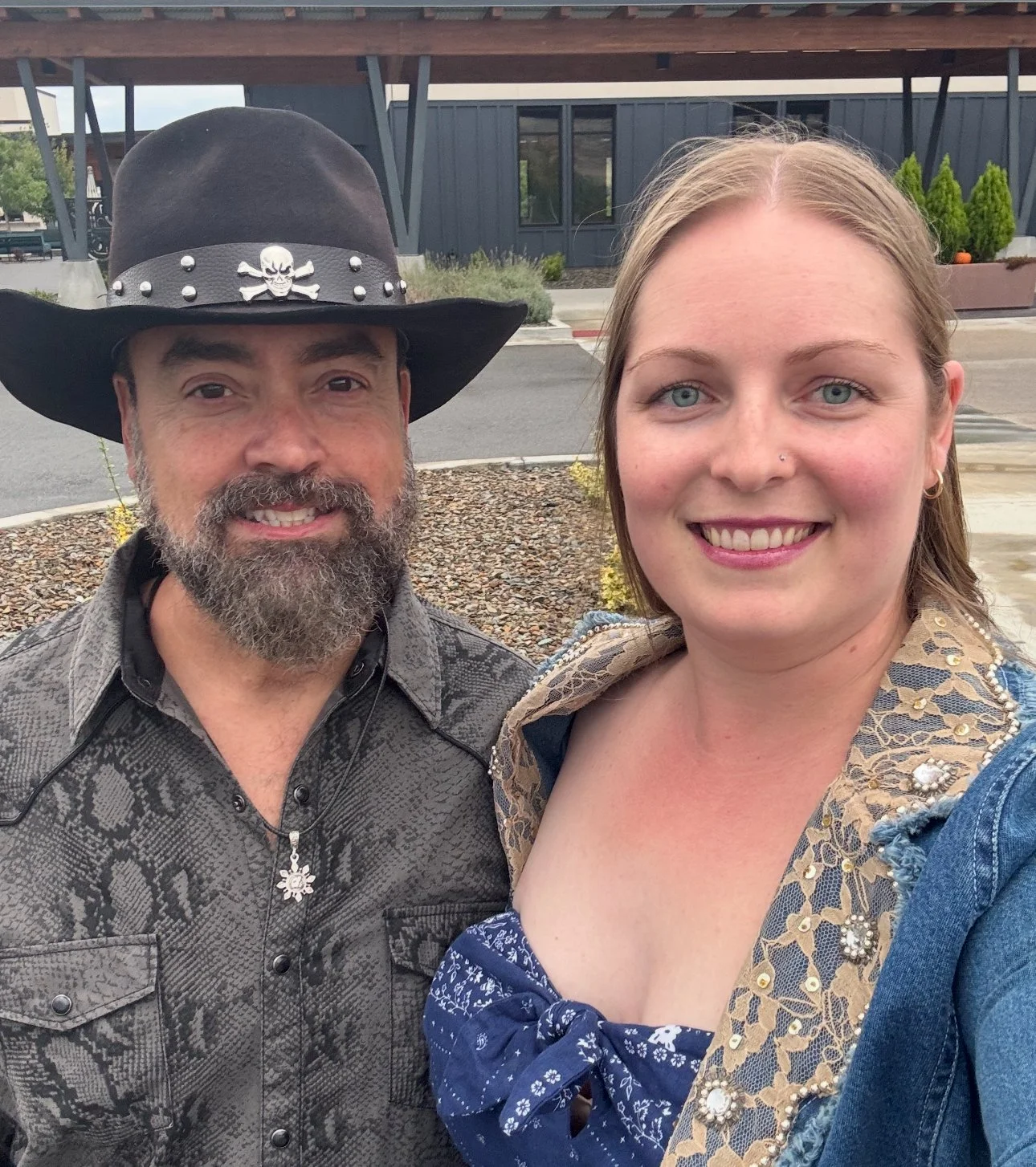 Friday Night Live Fire &amp; Rose