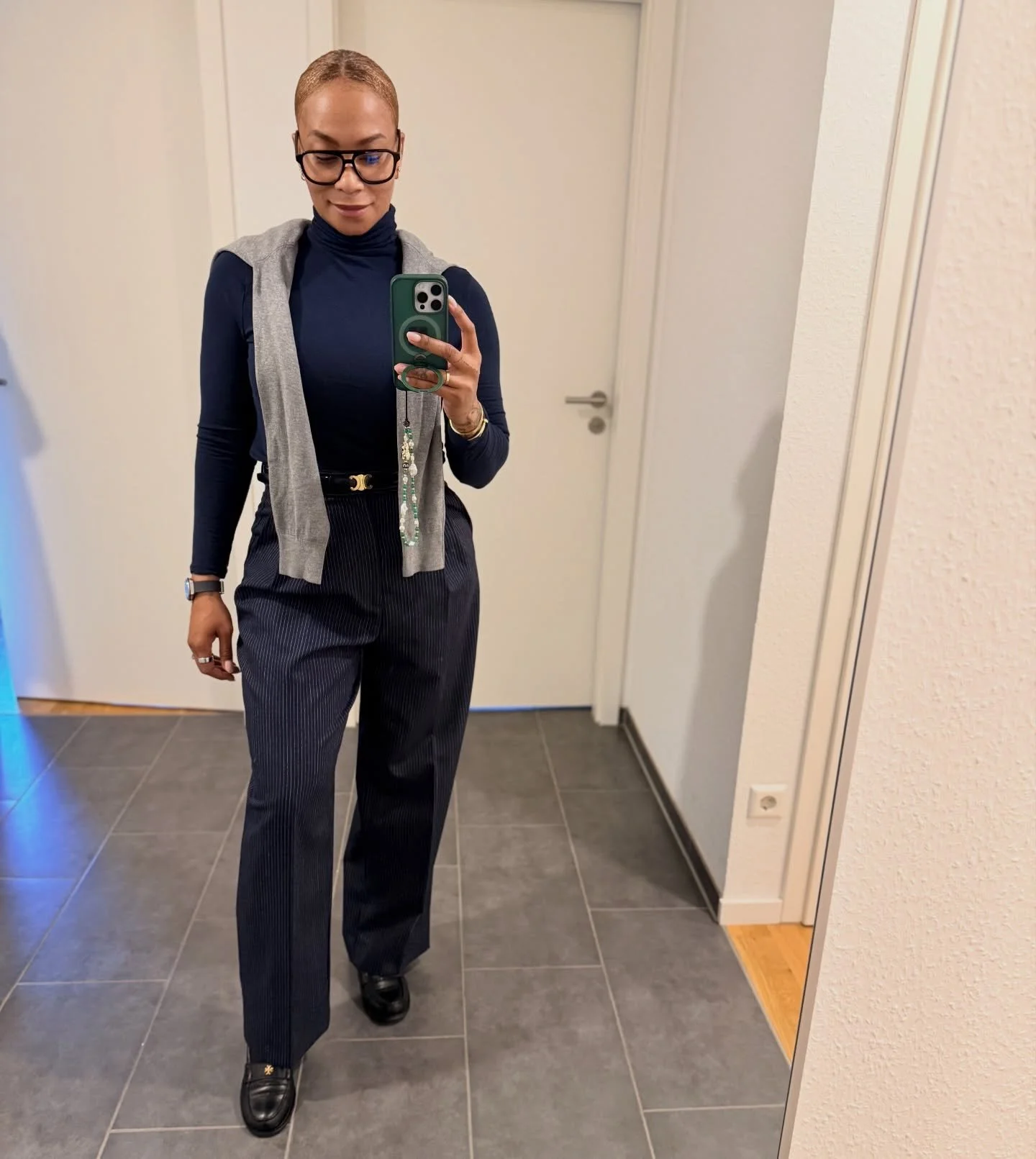 A few looks, a few good meals, and a few things I picked up 🤌🏾 Happy Sunday babes!

#lifestyledbysparkle #thesparklelee #cameraroll #ootw