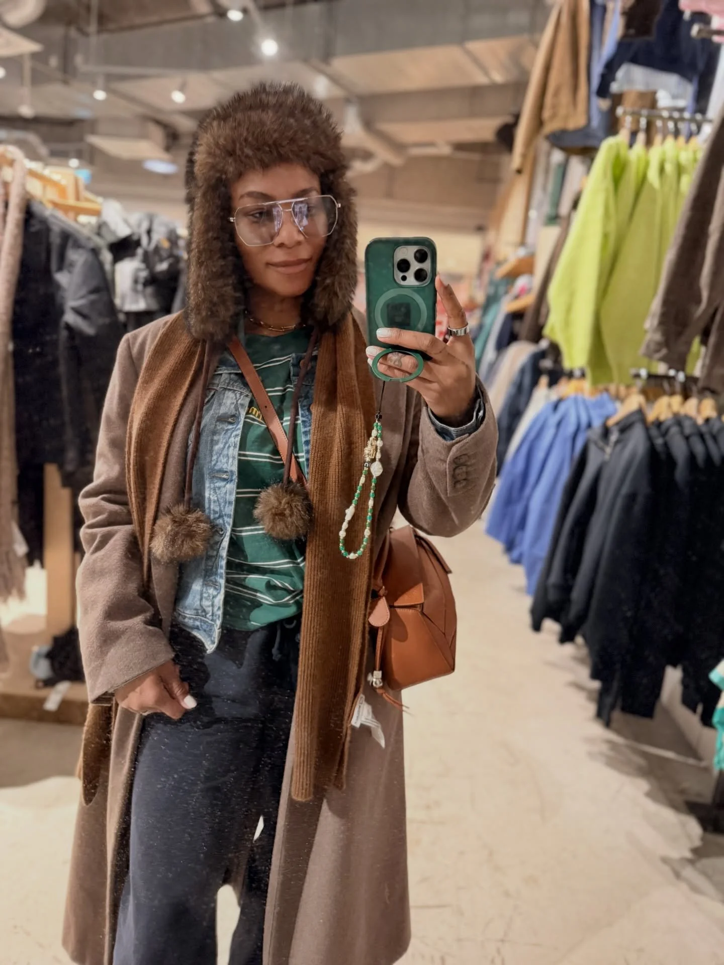 B L E S S E D 

Brought the new year in easy. Filled with Love, Laughter, and much Joy🙌🏾. Cheers to an 
I N T E N T I O N A L 2026🥂

#lifestyledbysparkle #thesparklelee #family #intentionalliving #blessed