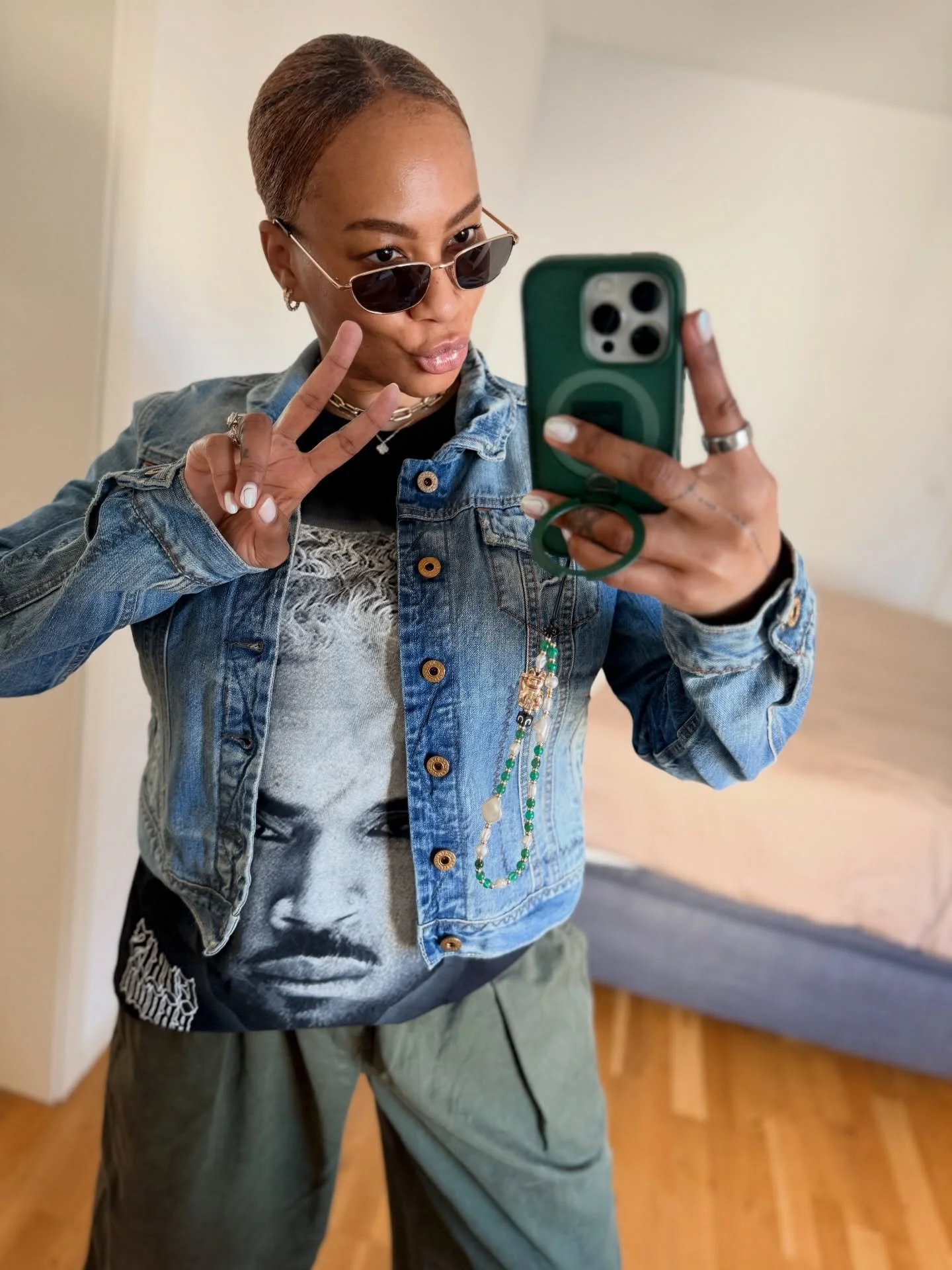 Just recapping this look&hellip;Happy Sunday Babes😘

#lifestyledbysparkle #thesparklelee #sundayselfie