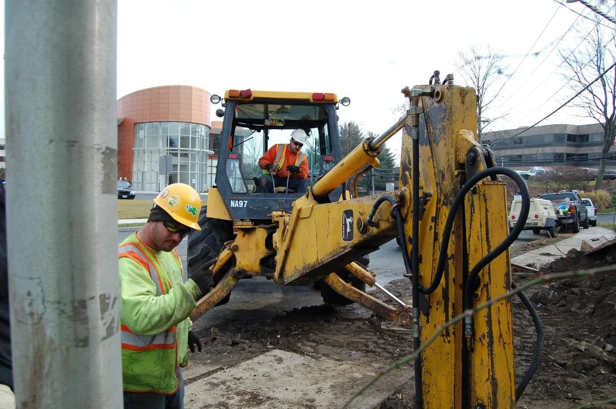 West Putnam Signal Greenwich