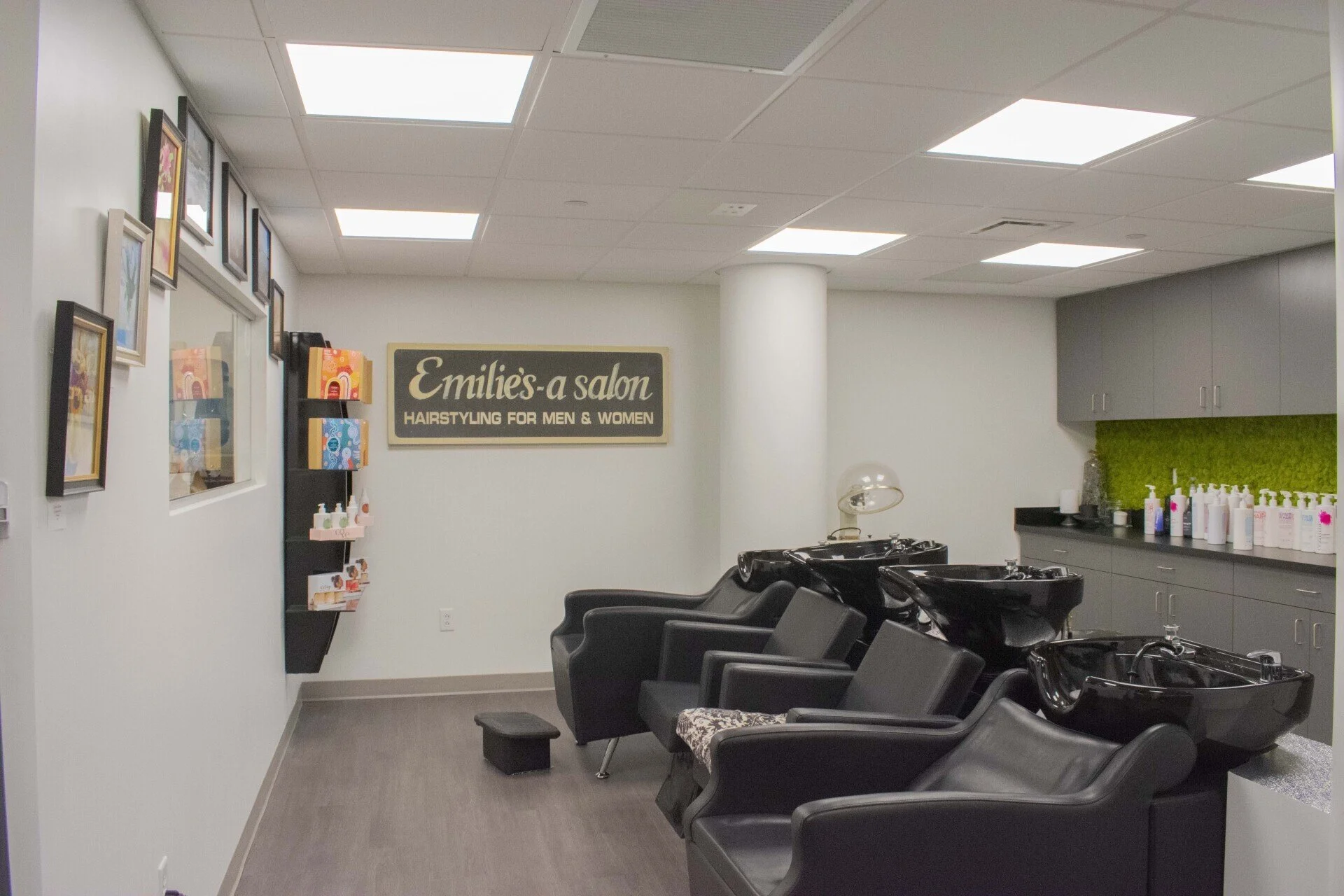 Kate Emilies A Salon at The Summit