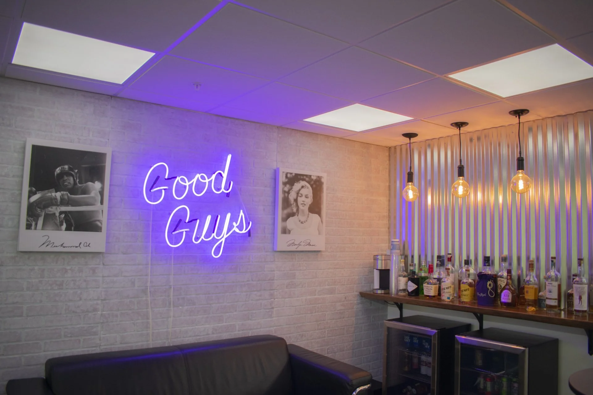 Good Guys Barber & Company at The Summit