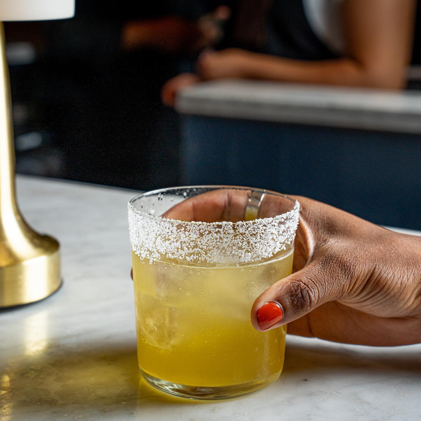 Like Spicy ? 🥵 Our ELDORADO is just the right heat with Reposado Tequila, Lemon, Suze, Fennel Honey, Espelette.

We are bringing the 🔥 starting tomorrow tomorrow at 5 pm 

📸: @heatherwillensky