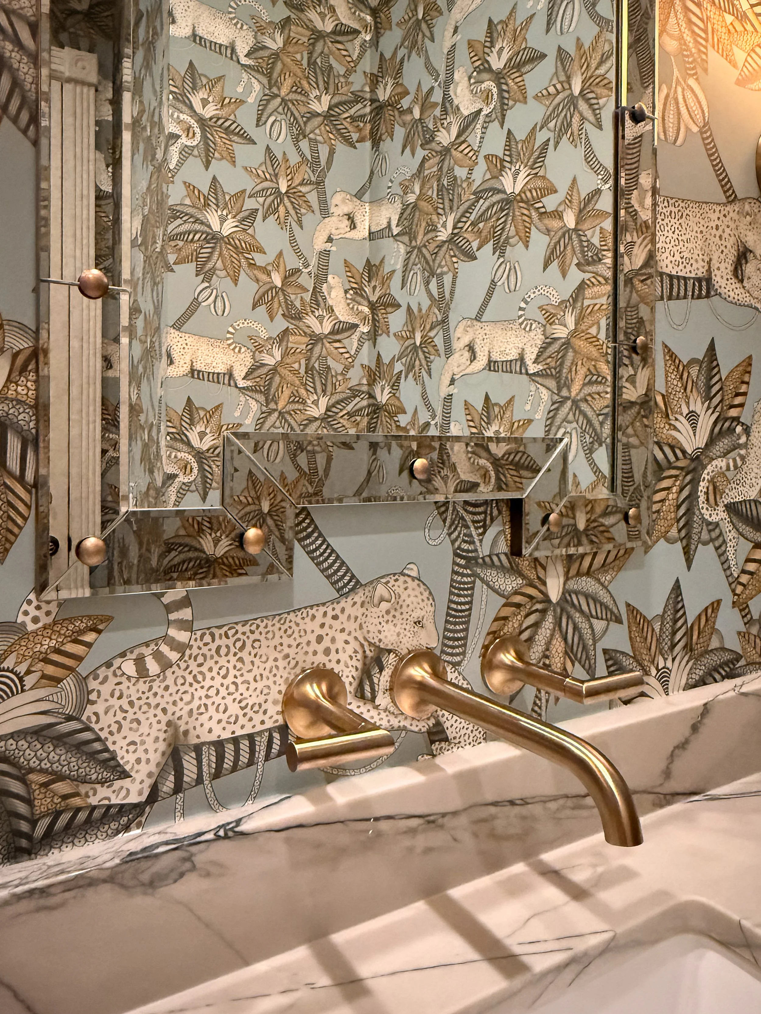 827 Tyne Powder Suite 1-2229.jpg