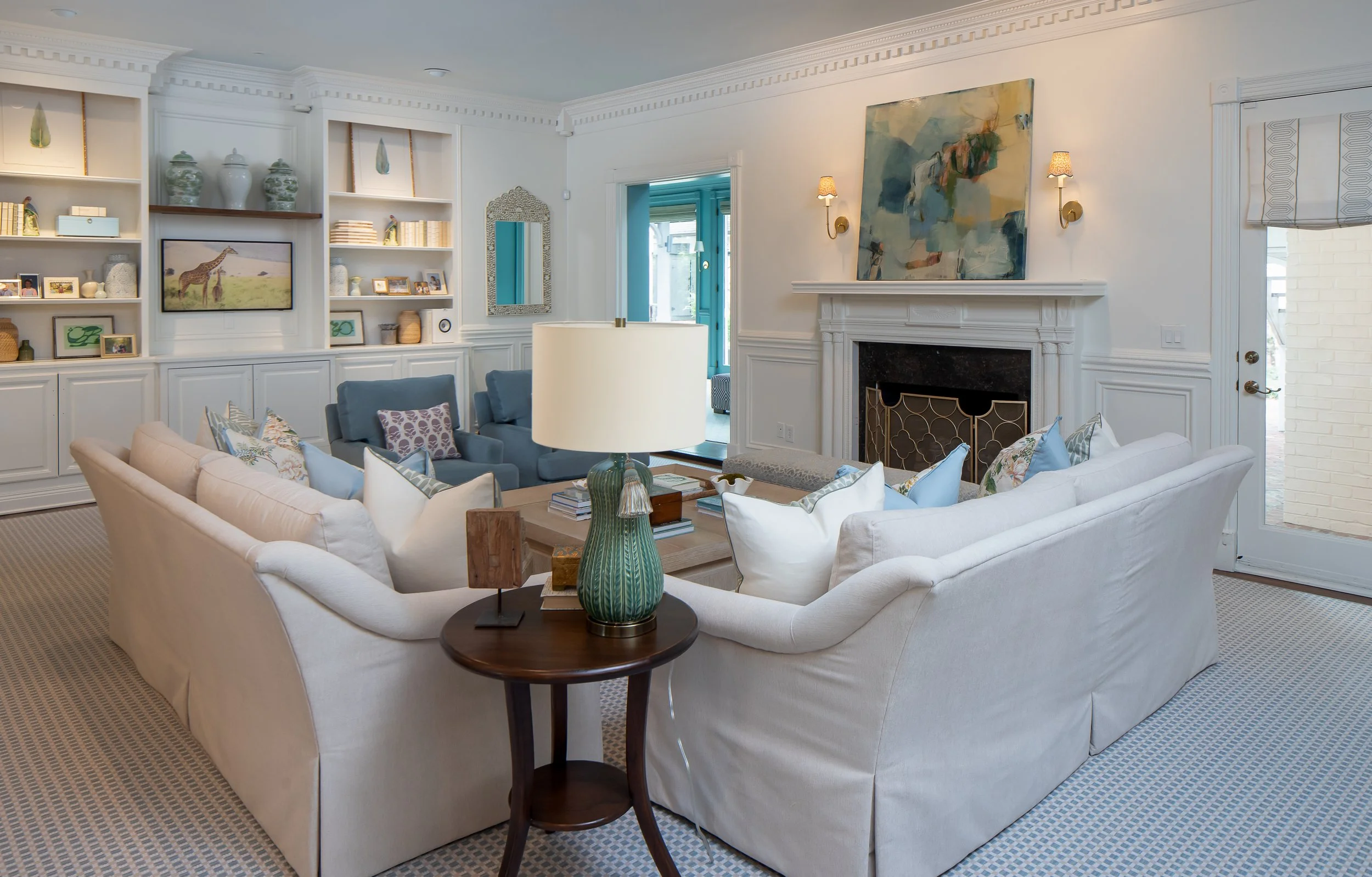 827 Tyne Living Room-2.jpg
