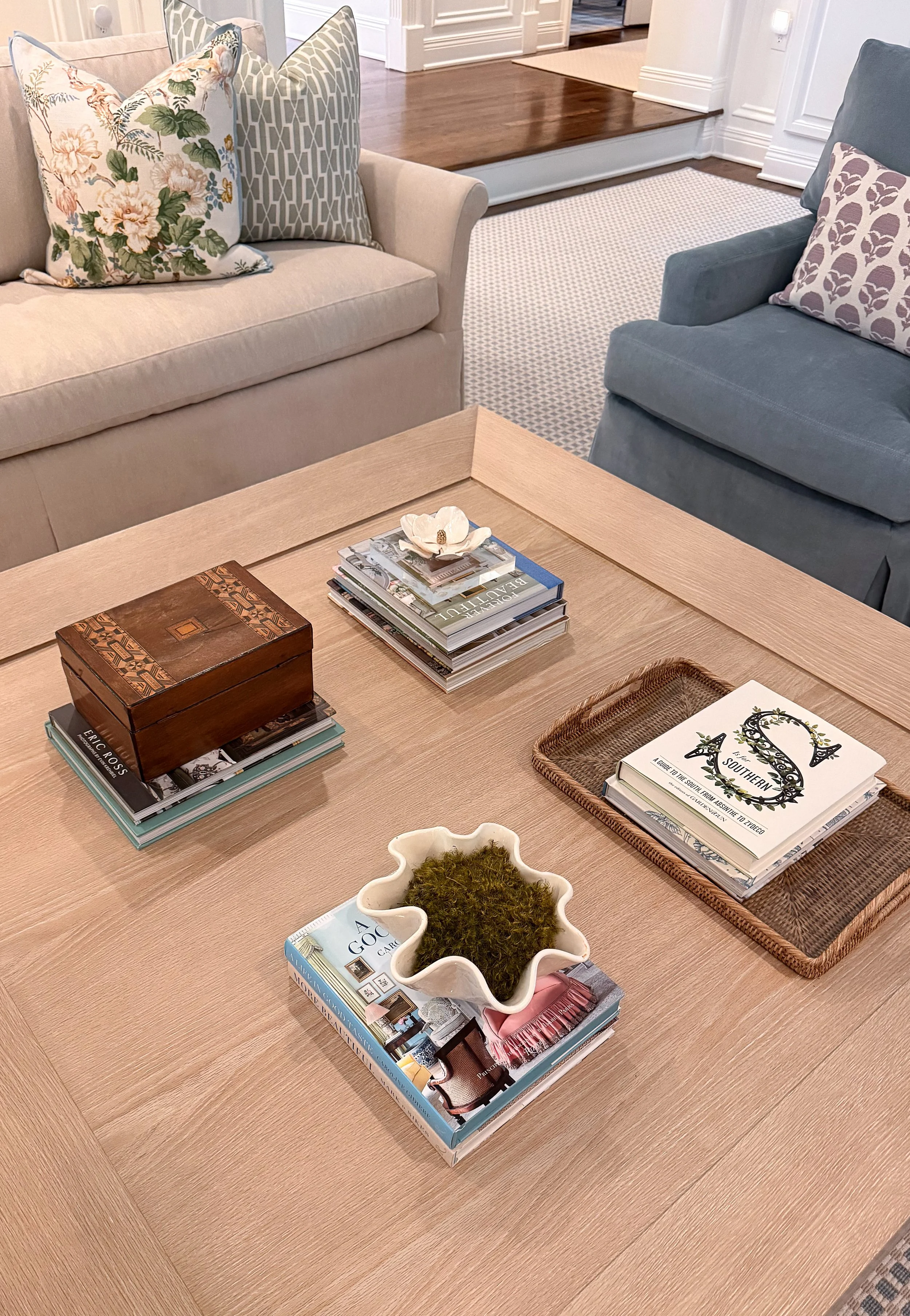827 Tyne Living Room-2201.jpg