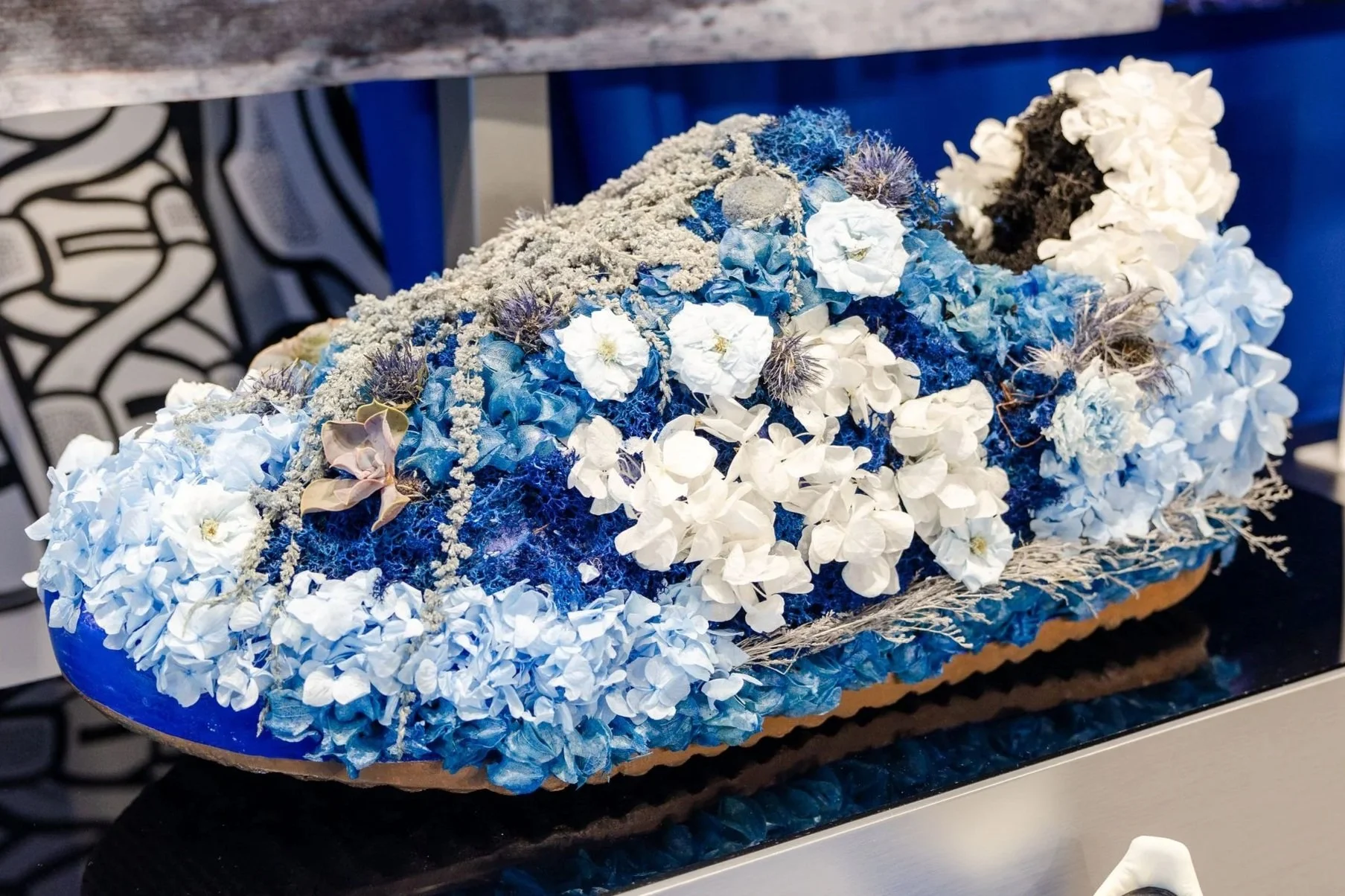 VITRINES EUROPE - ADIDAS SL72