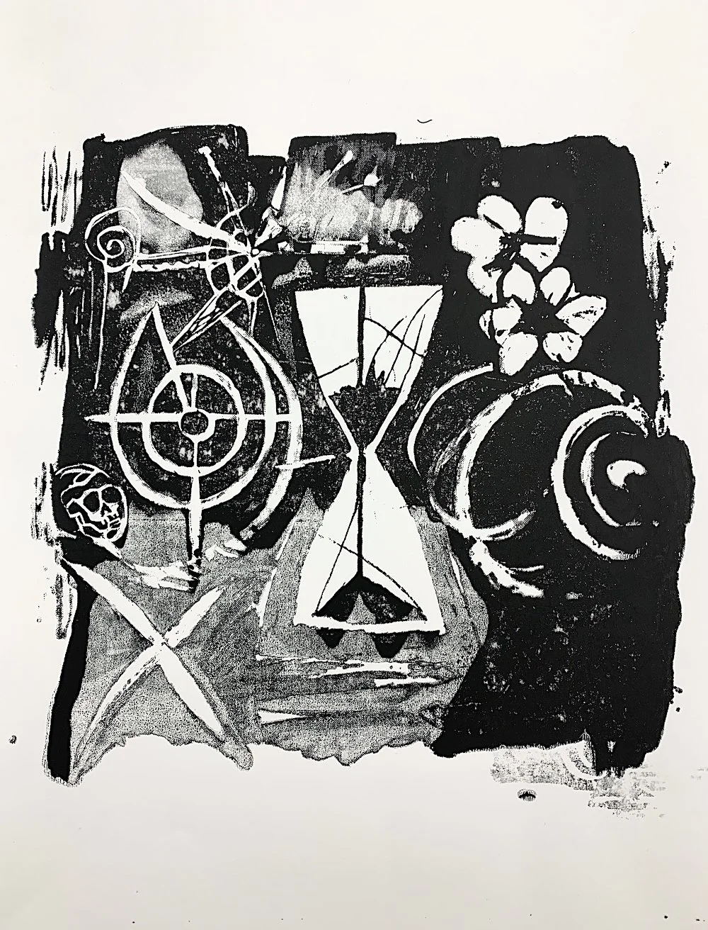 Hourglass-00.jpg