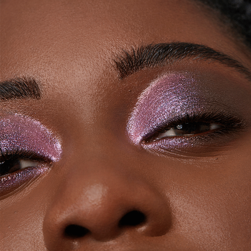 LightGleam_Macro_Laser_Rebekkah_800x800_72dpi.gif