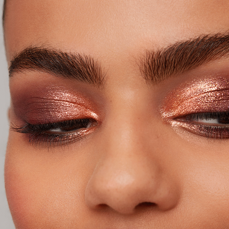 LightGleam_Macro_RedStar_Sabrina_800x800_72dpi.gif