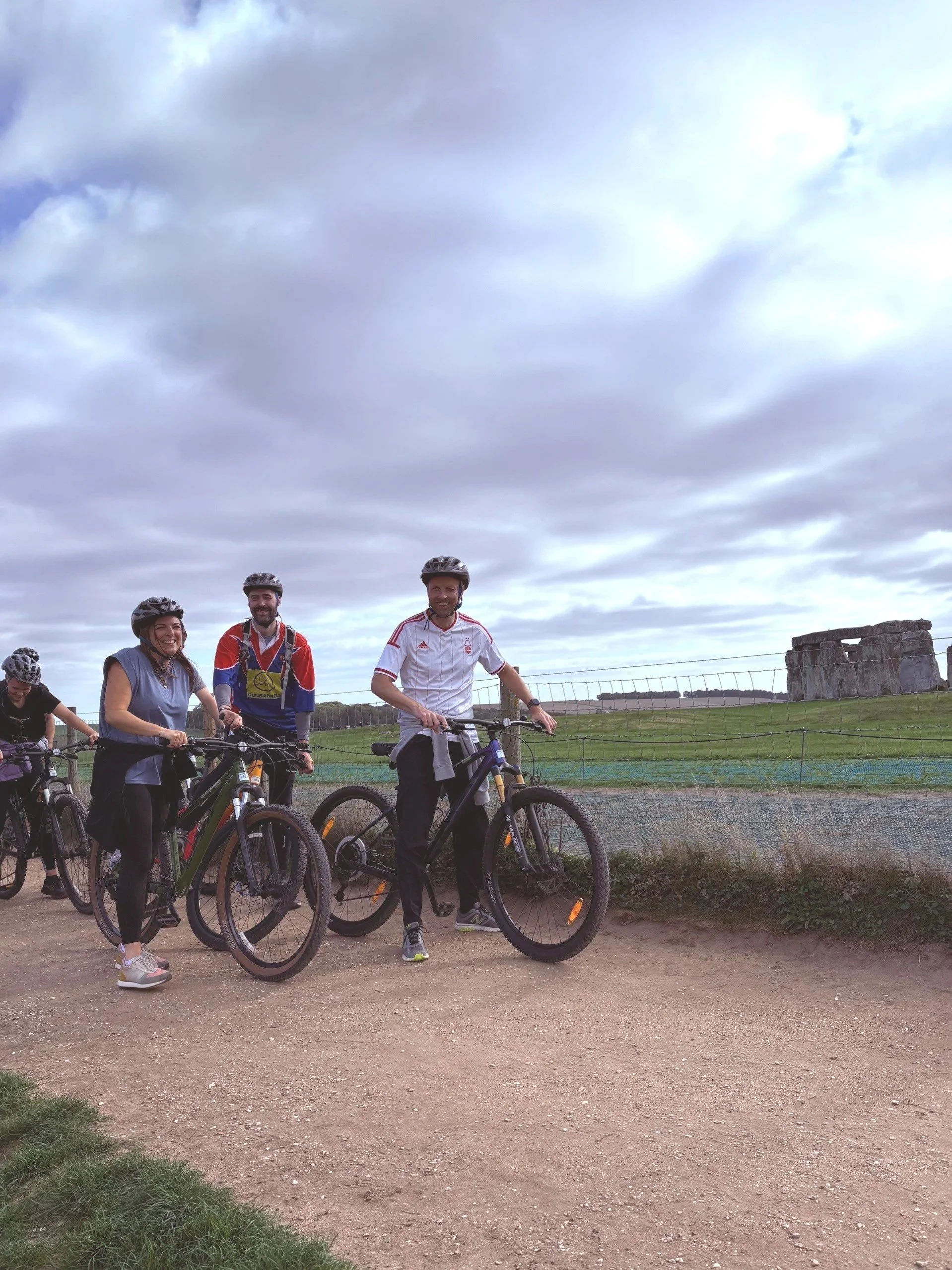 Corporate team cycle from A Little Place in Amesbury to Stonehenge. Leadership offsite with teambuilding