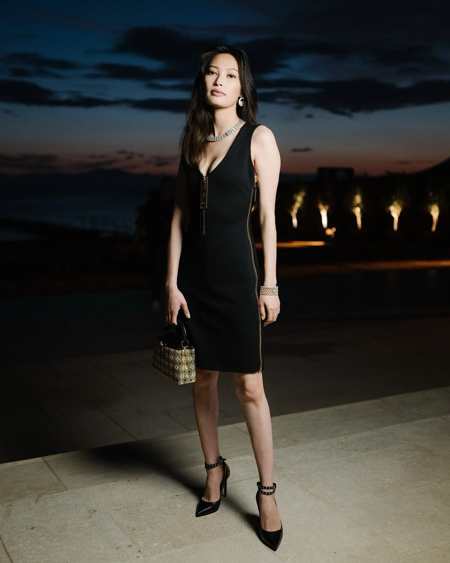 L&agrave; o&ugrave; tout a commenc&eacute;&hellip;
Thank you @kitten_productions for this amazing journey!

Louis Vuitton Haute Joaillerie launching in Greece

Service production : Unshaded Productions&nbsp; &nbsp; Executive Producer : Antonin Lemoin