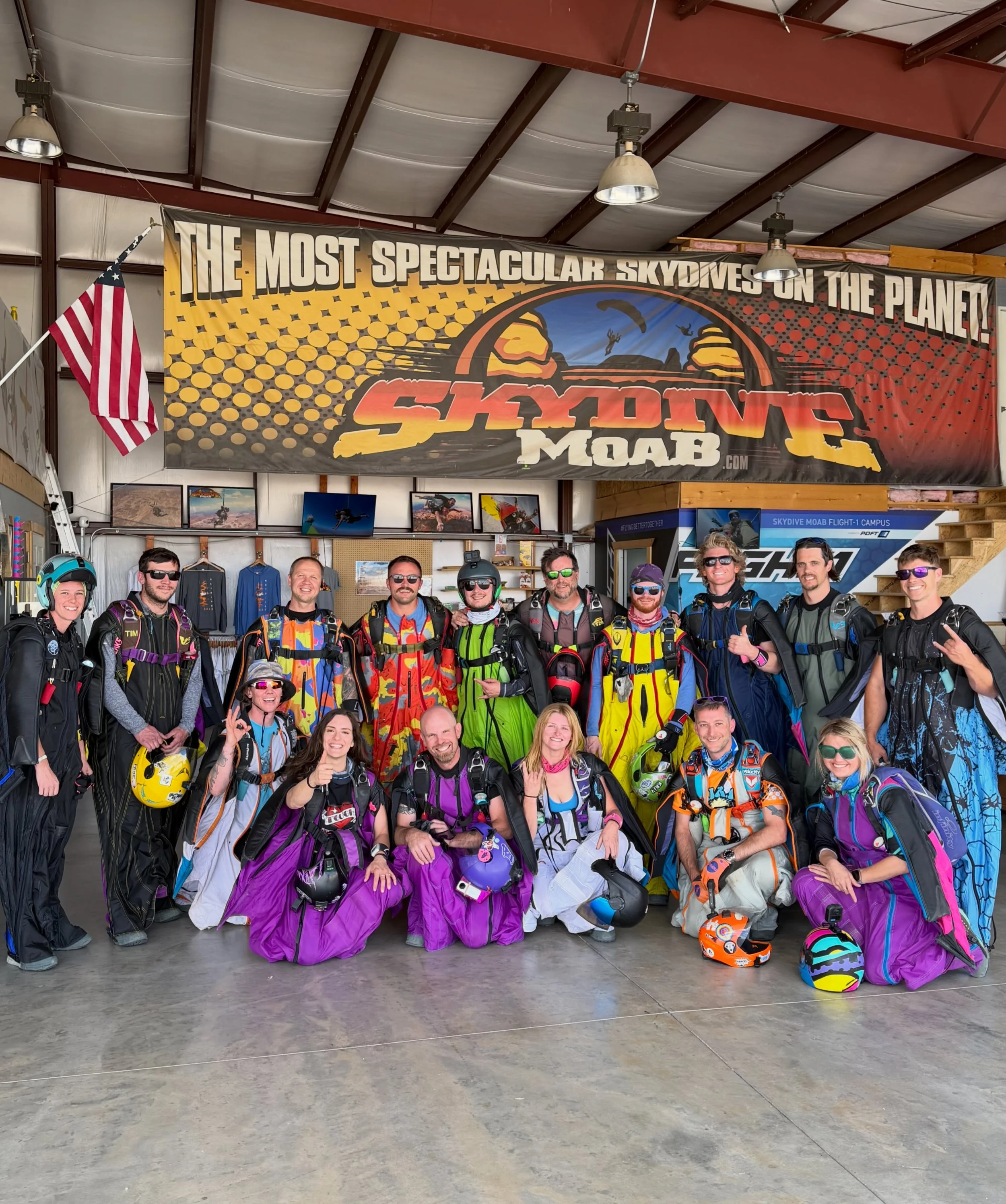 Congrats to all the participants this weekend on setting the new Largest Horizontal Wingsuit Non-Grip formation and 10 Way Sequential Wingsuit Formation in Utah (ratification pending)! Thanks for having us @skydivemoab we cant wait to go bigger next 