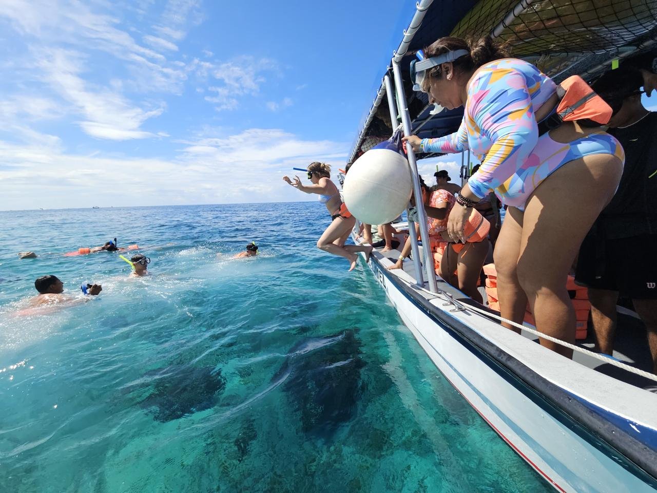 Cozumel Snorkeling - Cozumel Island Transfers10.jpeg