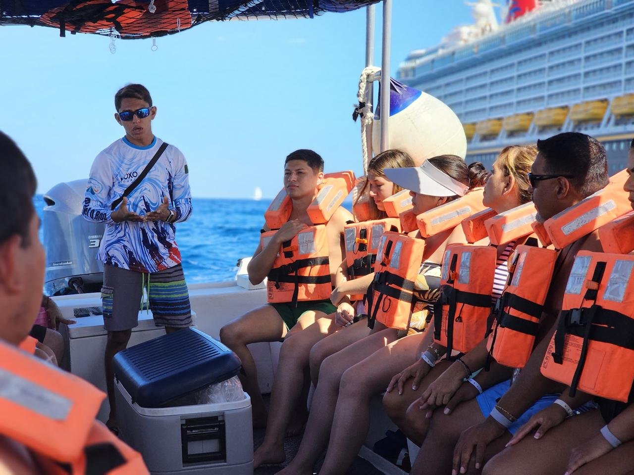 Cozumel Snorkeling - Cozumel Island Transfers8.jpeg