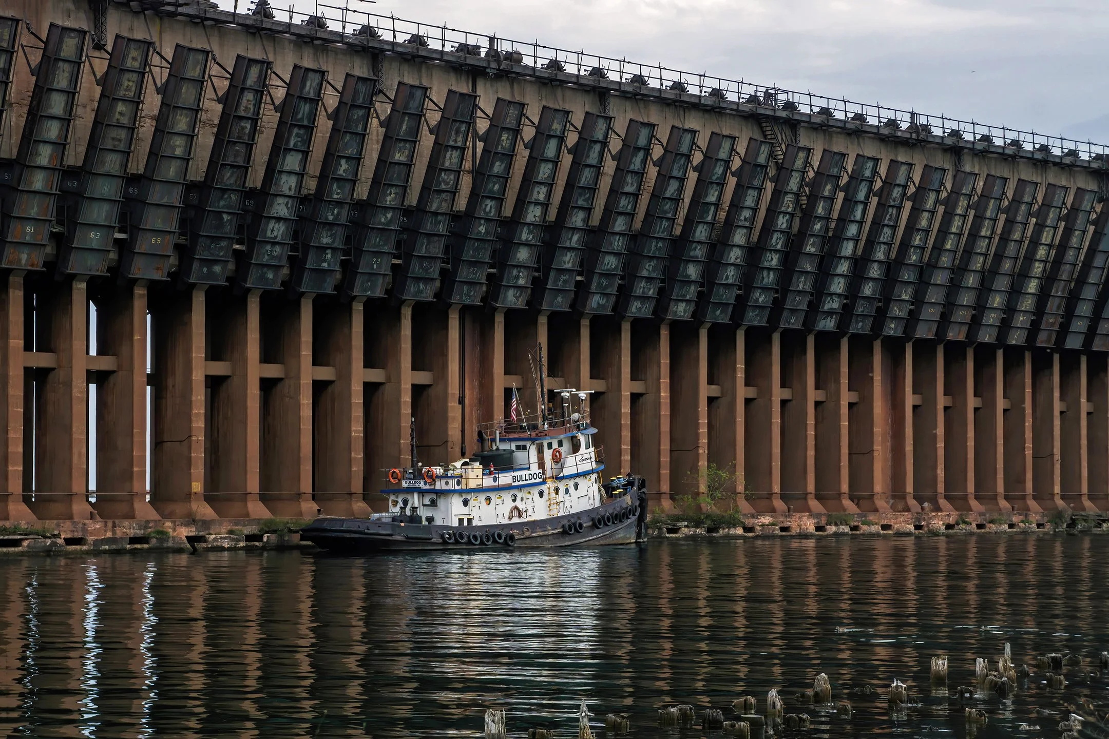 O | Tugboat At The Loading Dock | Diane Charvat | Score: 20