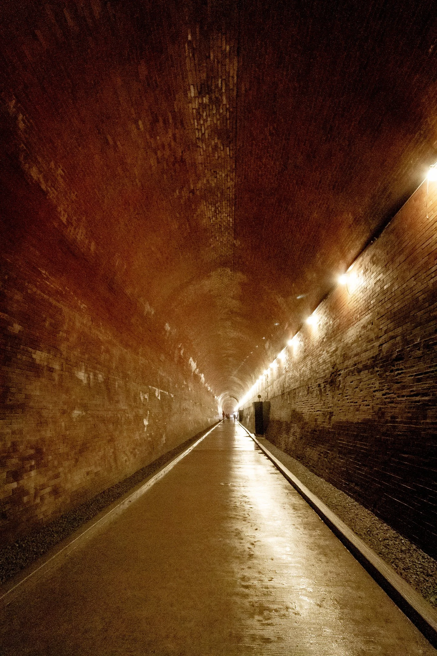 A | Niagara Tunnel Path | Shealyn McGee-Sarns | Score: 16