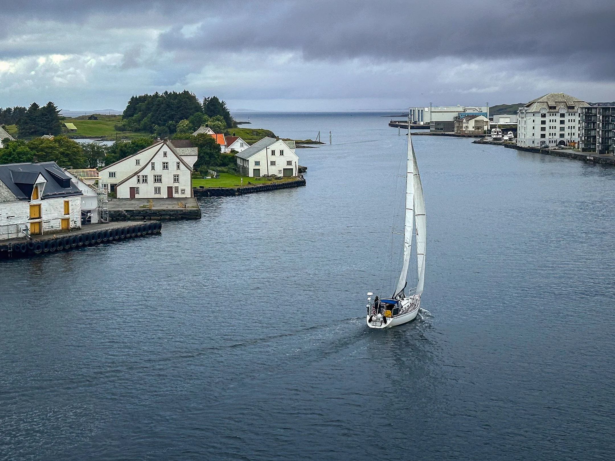 A | Sailing Norway | Steve Port | Score: 12