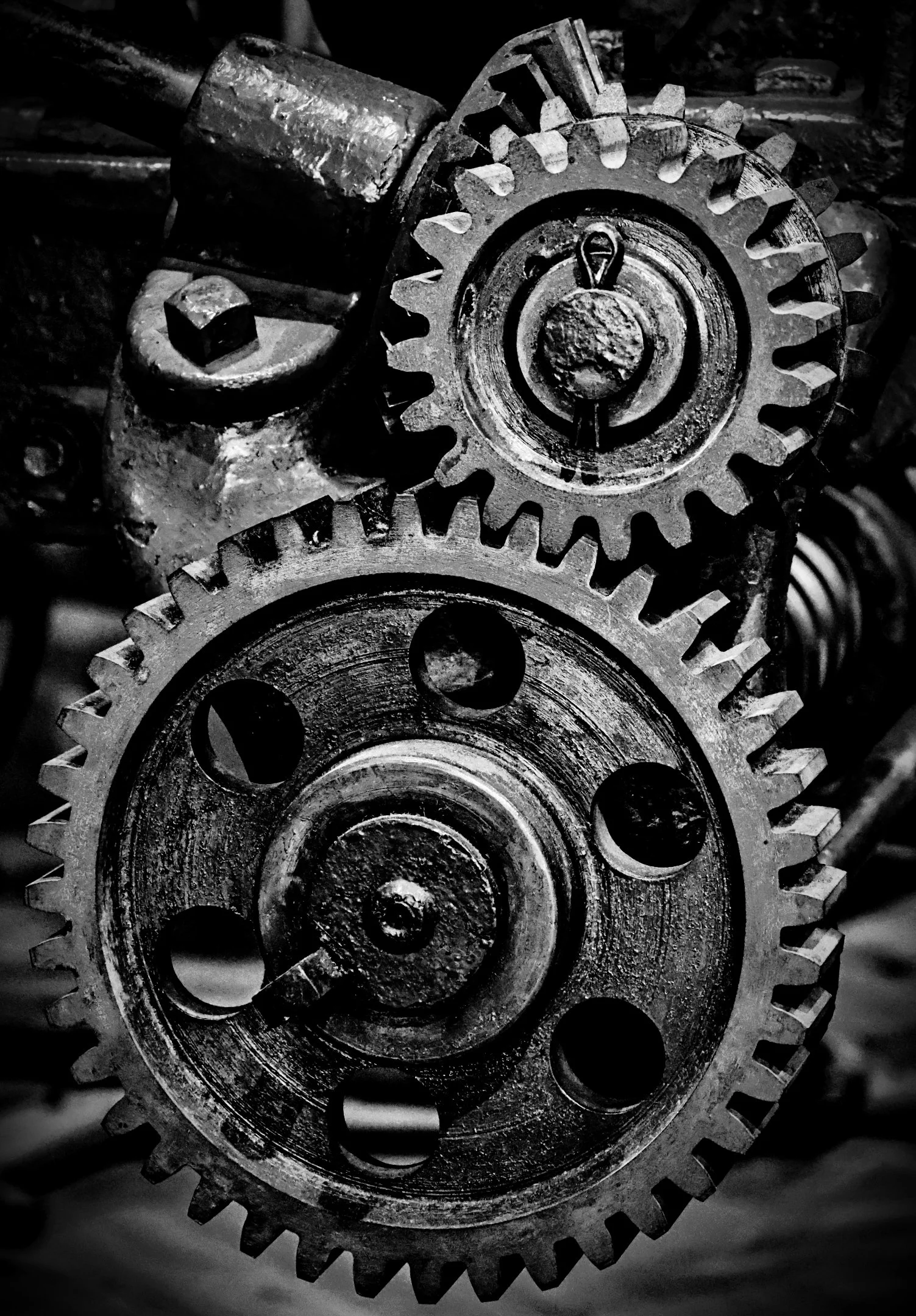 M | Gears At Rest | Larry Howard | Score: 12