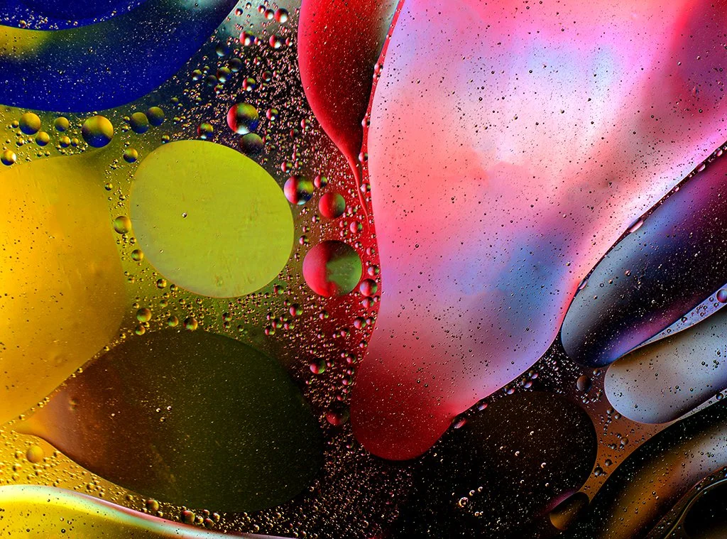 A | Oil and Water Abstract | Mike Mitchell | Score: 19