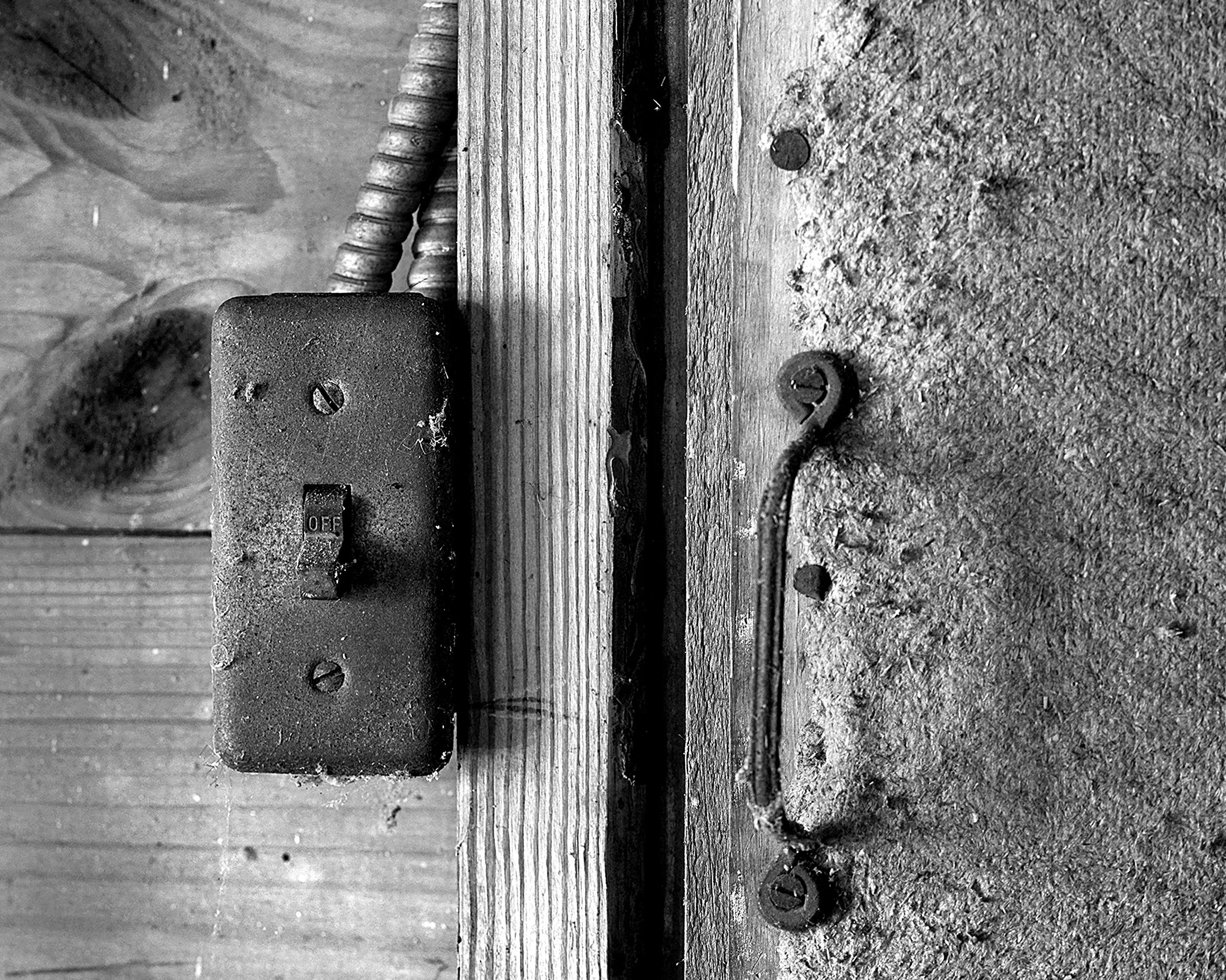 M | Switch And Handle | Mike Mitchell | Score: 23