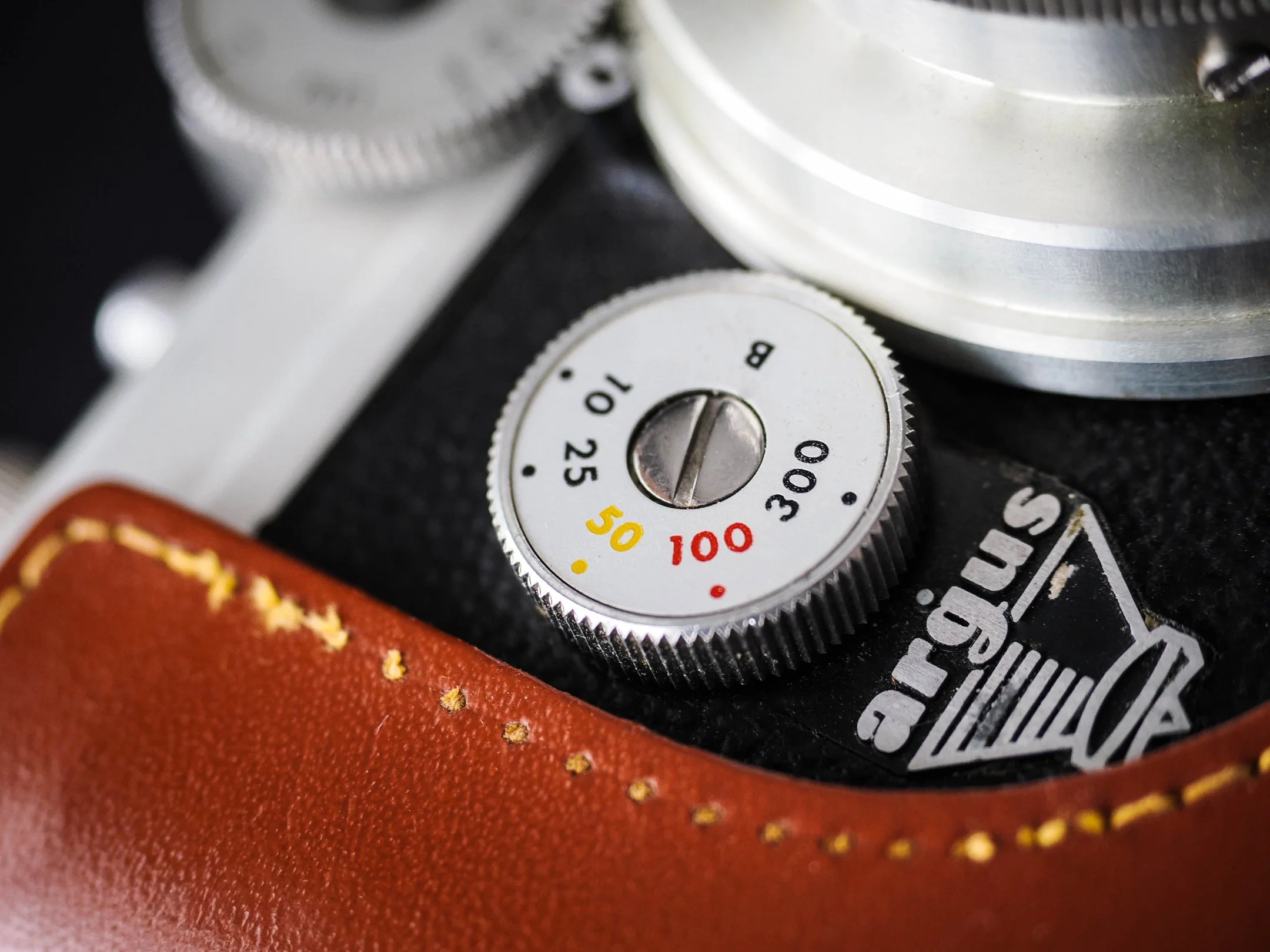 A | Shutter Control | Diane Durand | Score: 16