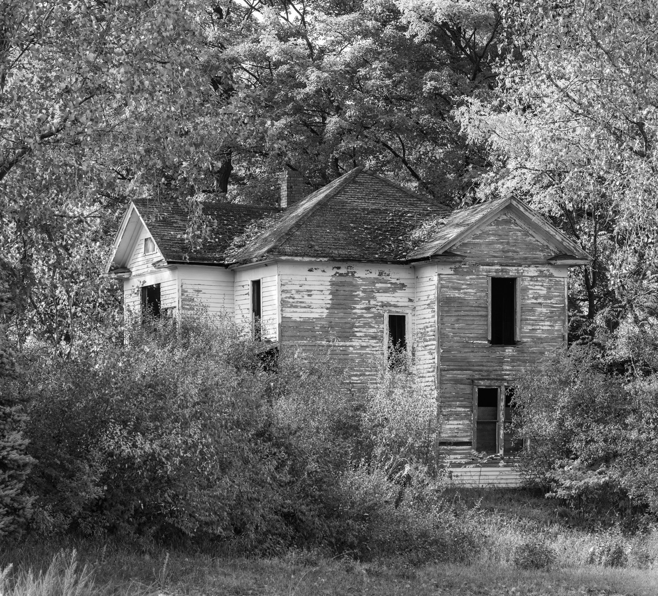 M | Abandoned Farm House | Kevin Tyrrell | Score: 16