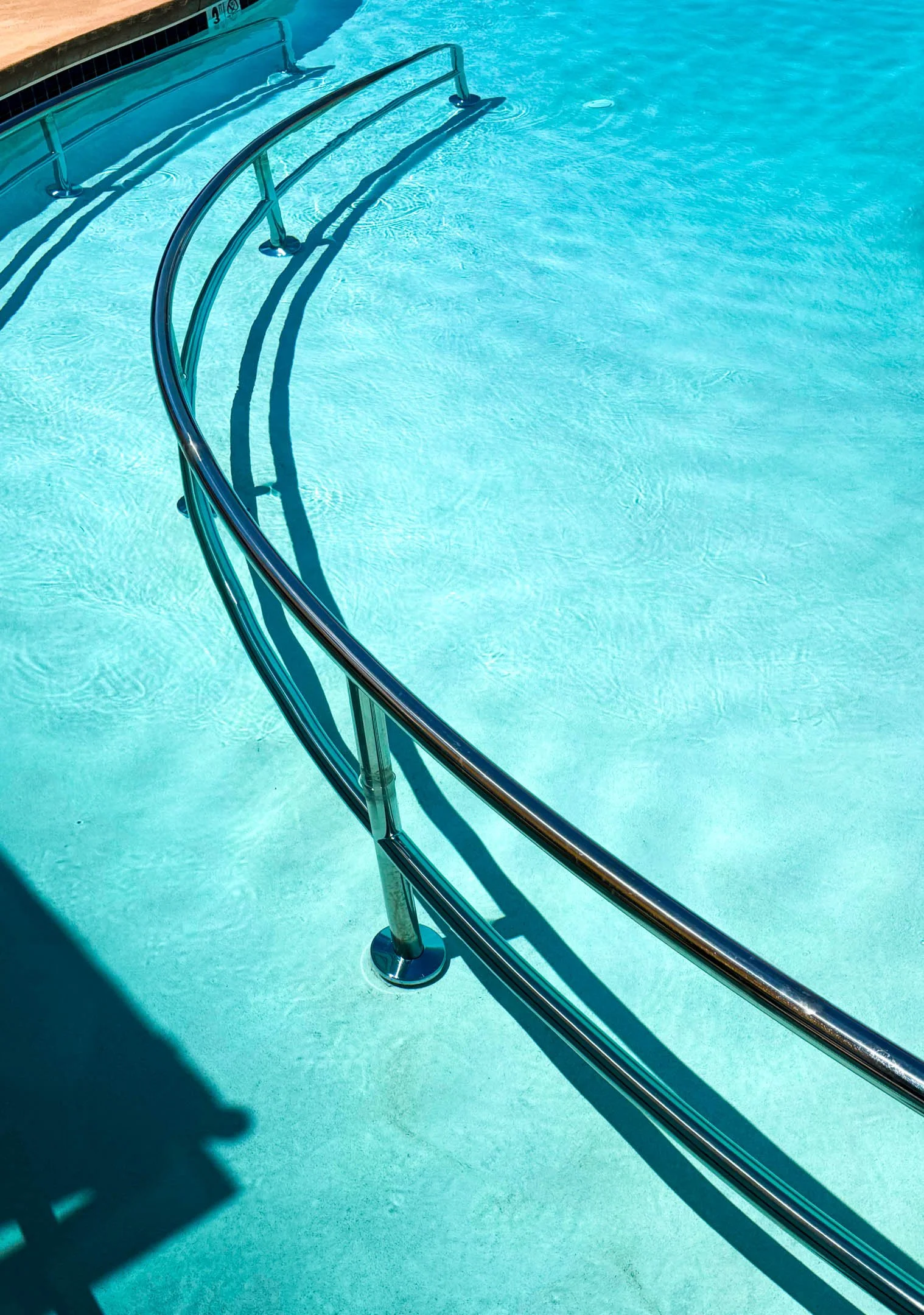 A | Wet Leading Line | Sandy Freed | Score: 16