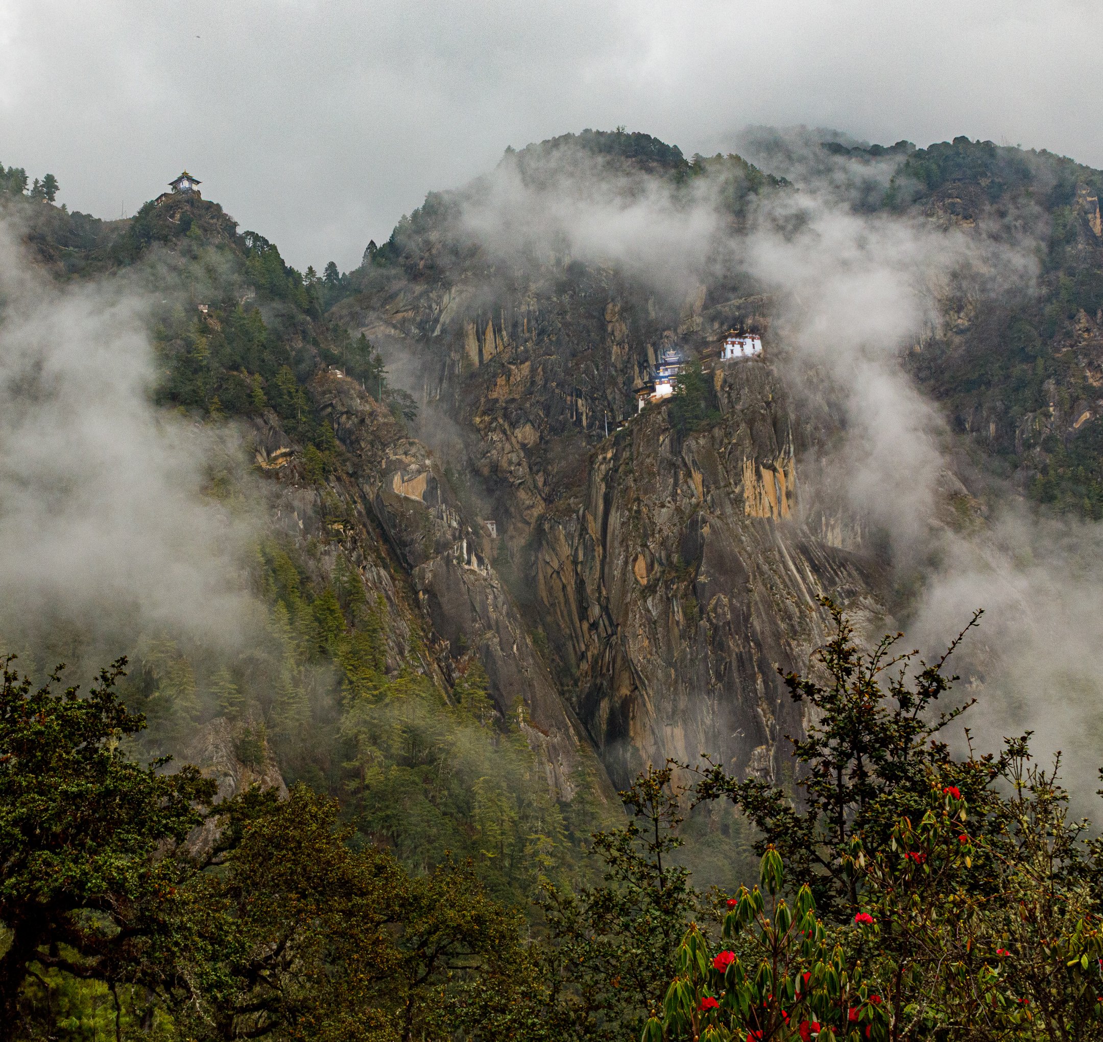 S | Monastery in the Mountains | Jim Knapp | Score: 11