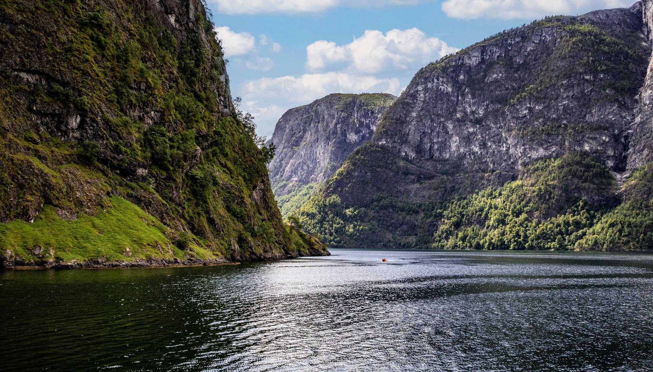 S | Little Boat Big Fjord | Mike Bergeon | Score: 13