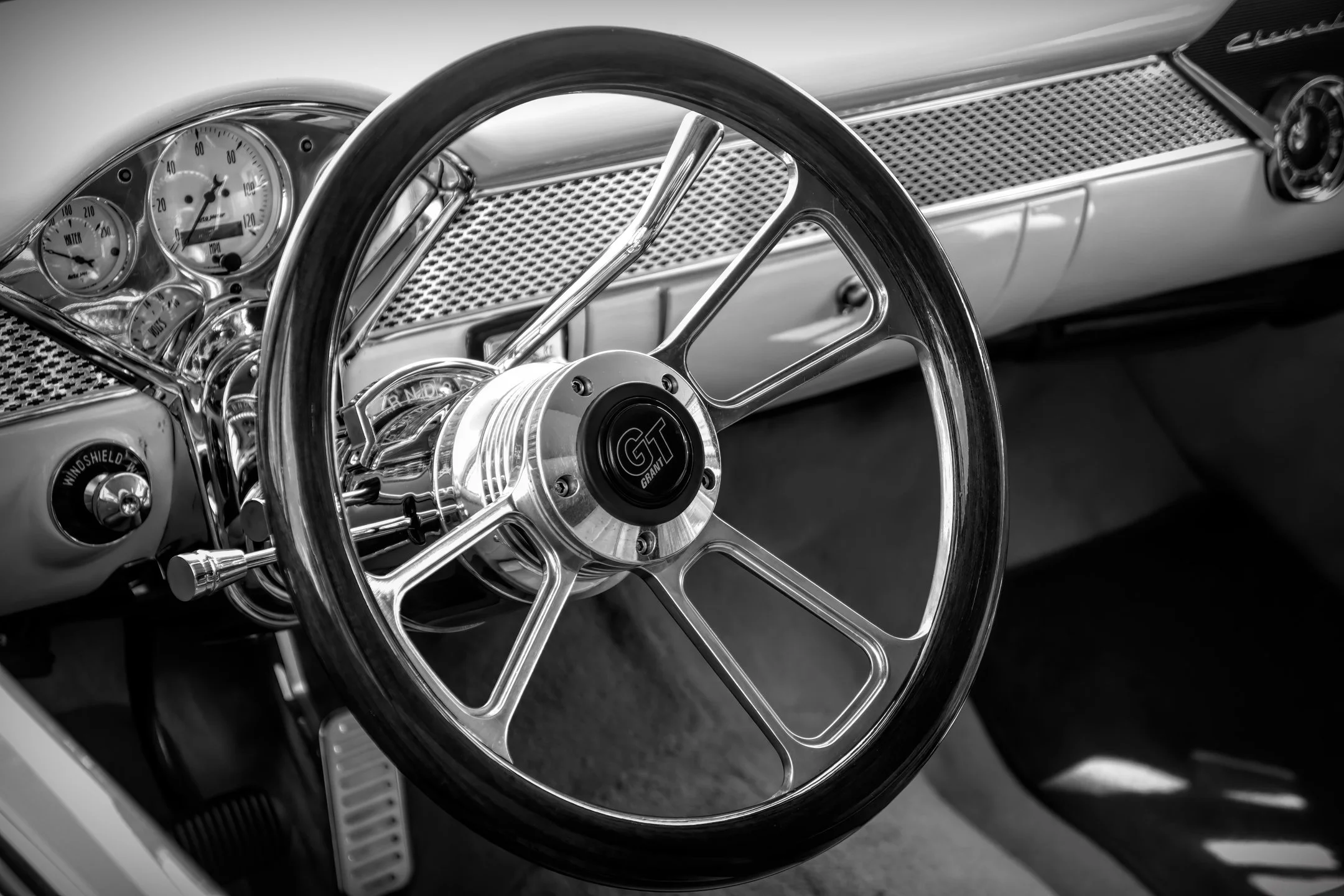 M | 1955 Chevy | Diane Charvat | Score: 22