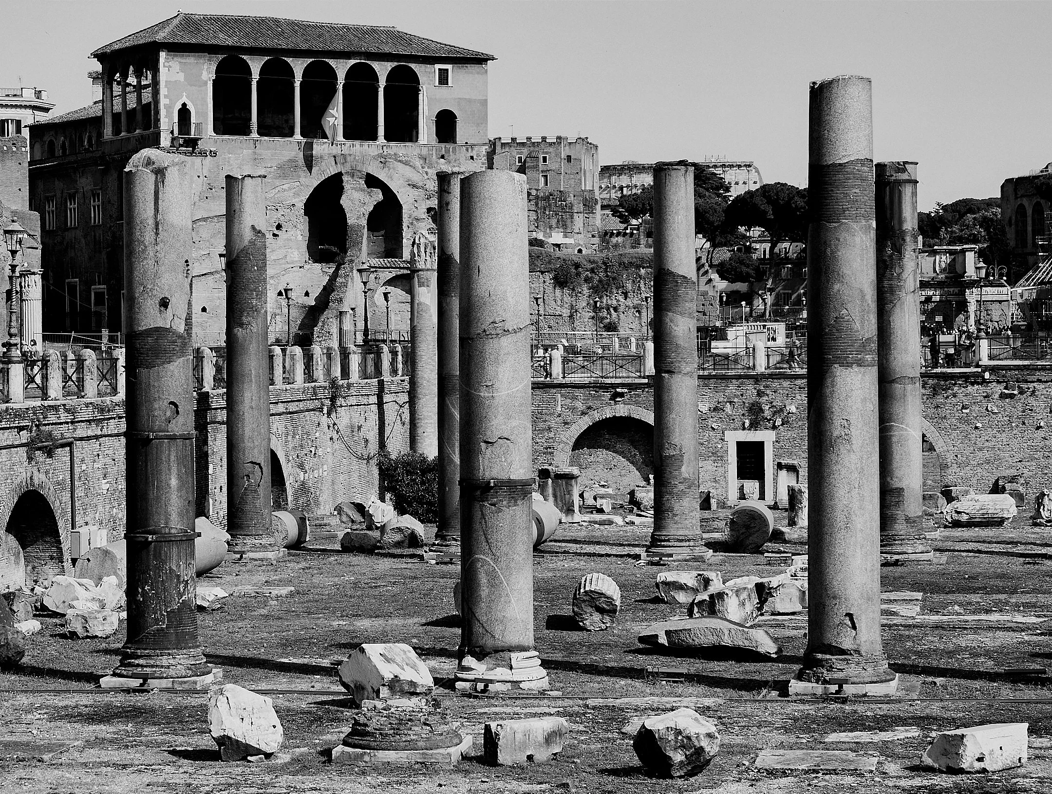 M | Silent Imperial Rome Ruins | James Zeman | Score: 19